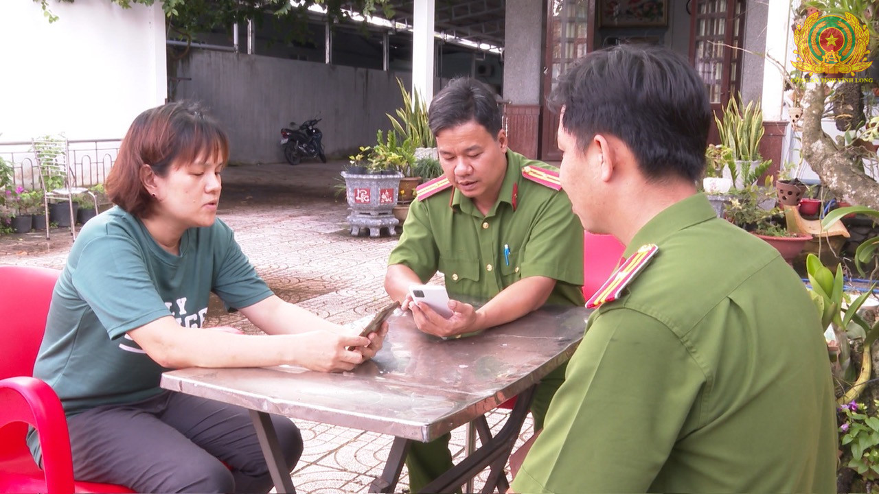 Tuyên truyền Định danh điện tử