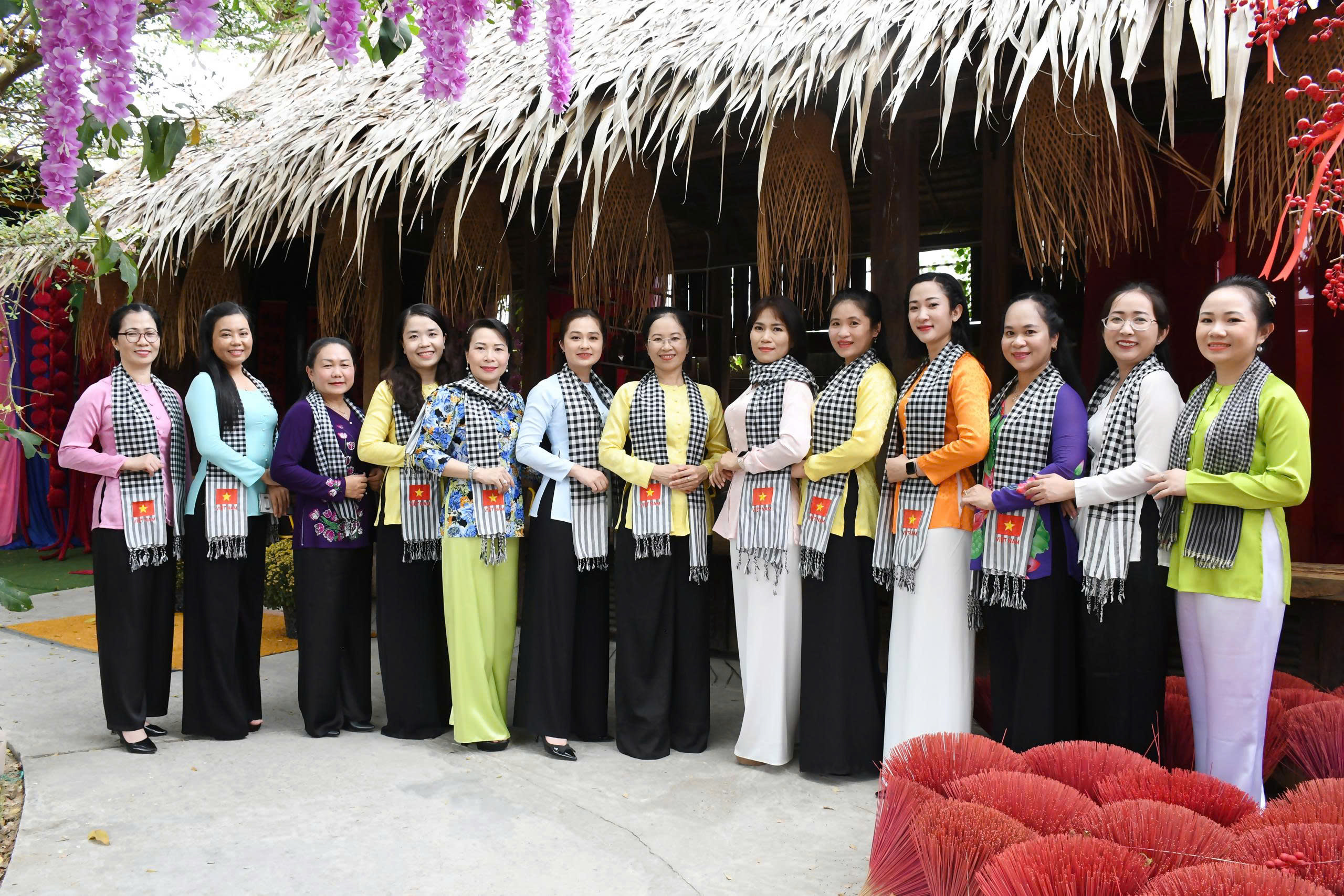 2 HPN Phong Cong tac chinh tri