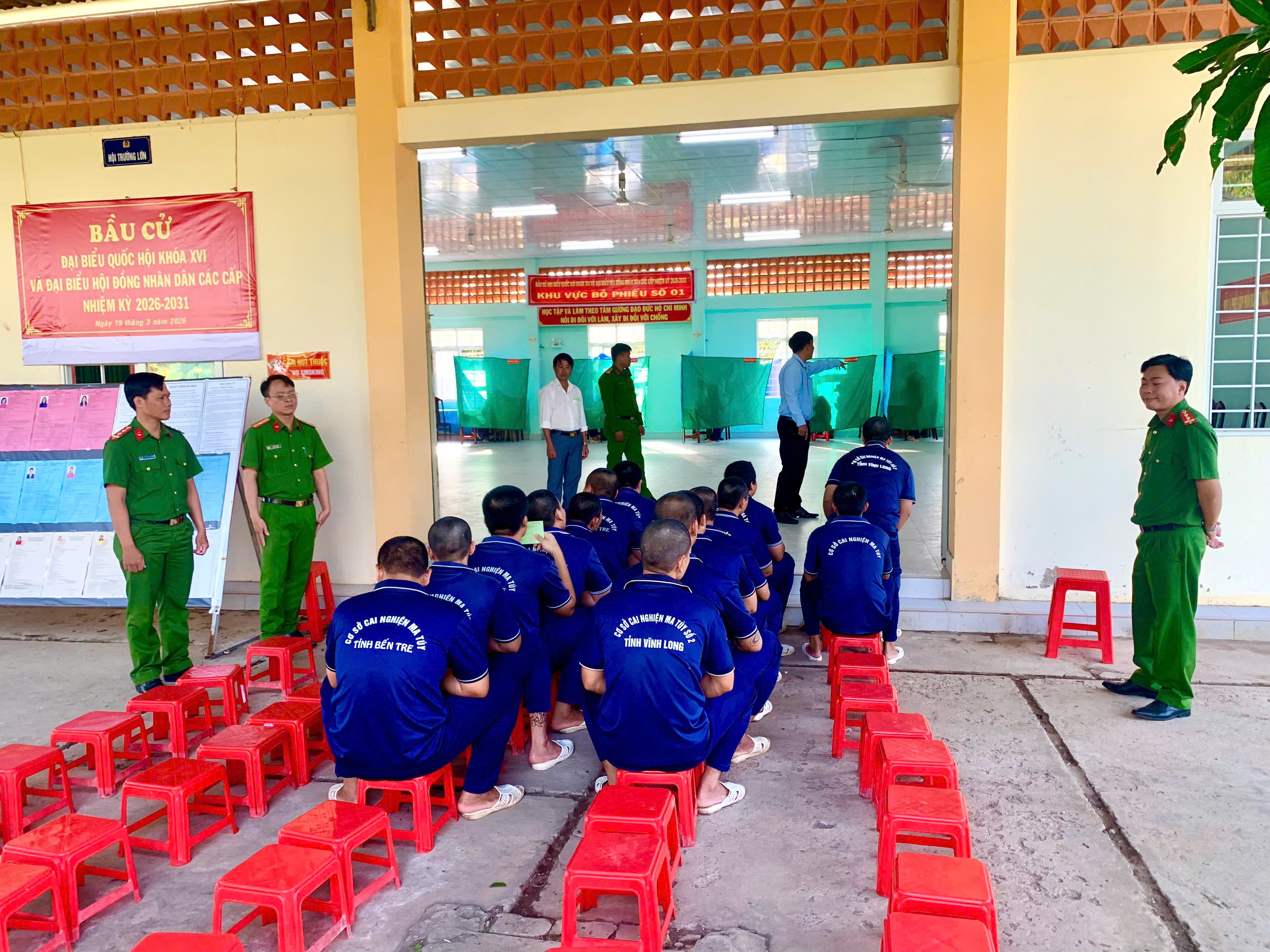 Cán bộ, chiến sĩ Cơ sở bảo đảm tốt ANTT cuộc bầu cử tại đơn vị