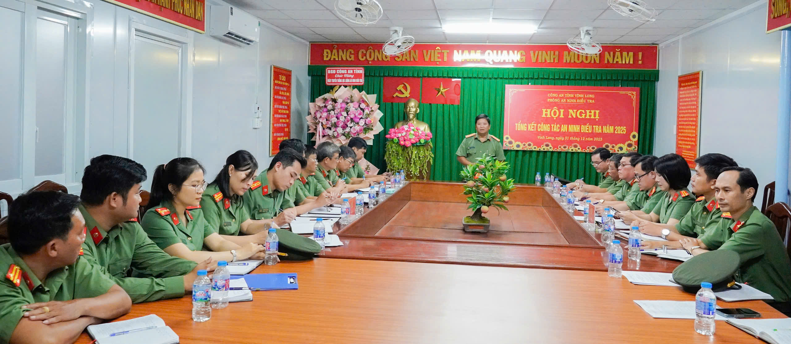 Đại tá Trần Quốc Phục chỉ đạo đảm bảo an ninh chính trị trên địa bàn tỉnh (2)