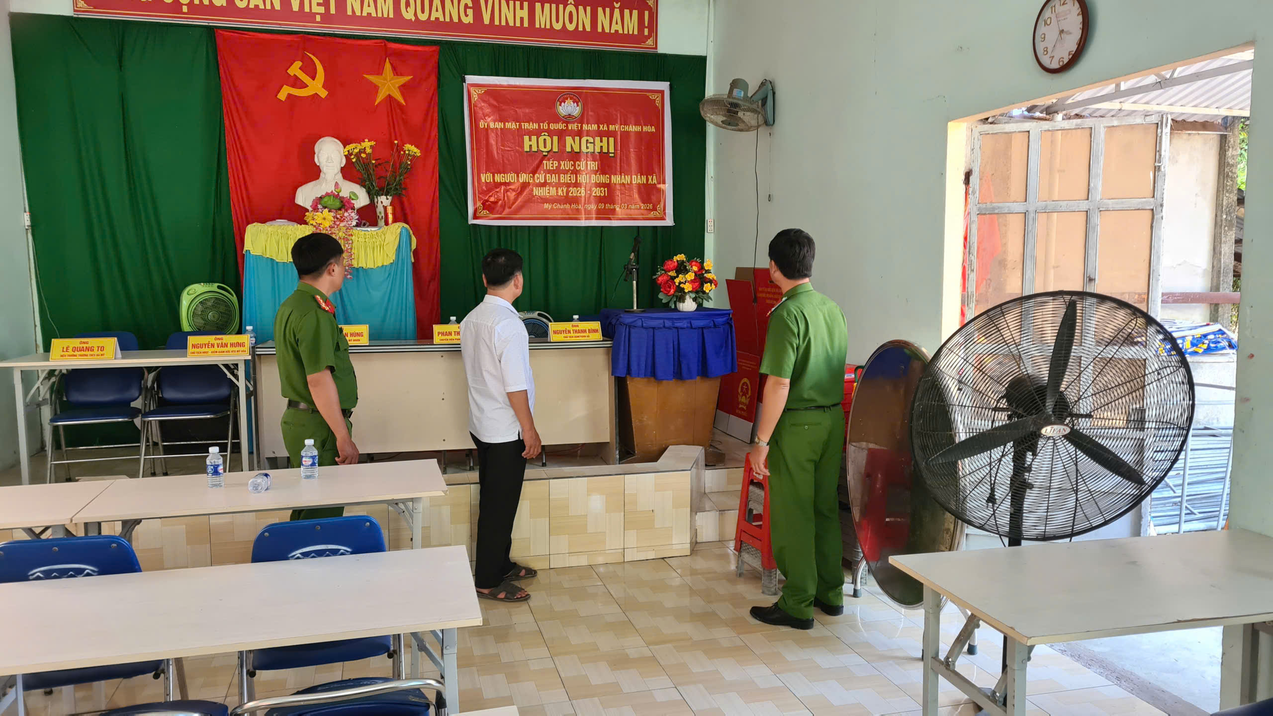 KIỂM TRA ẤP HÒA BÌNH
