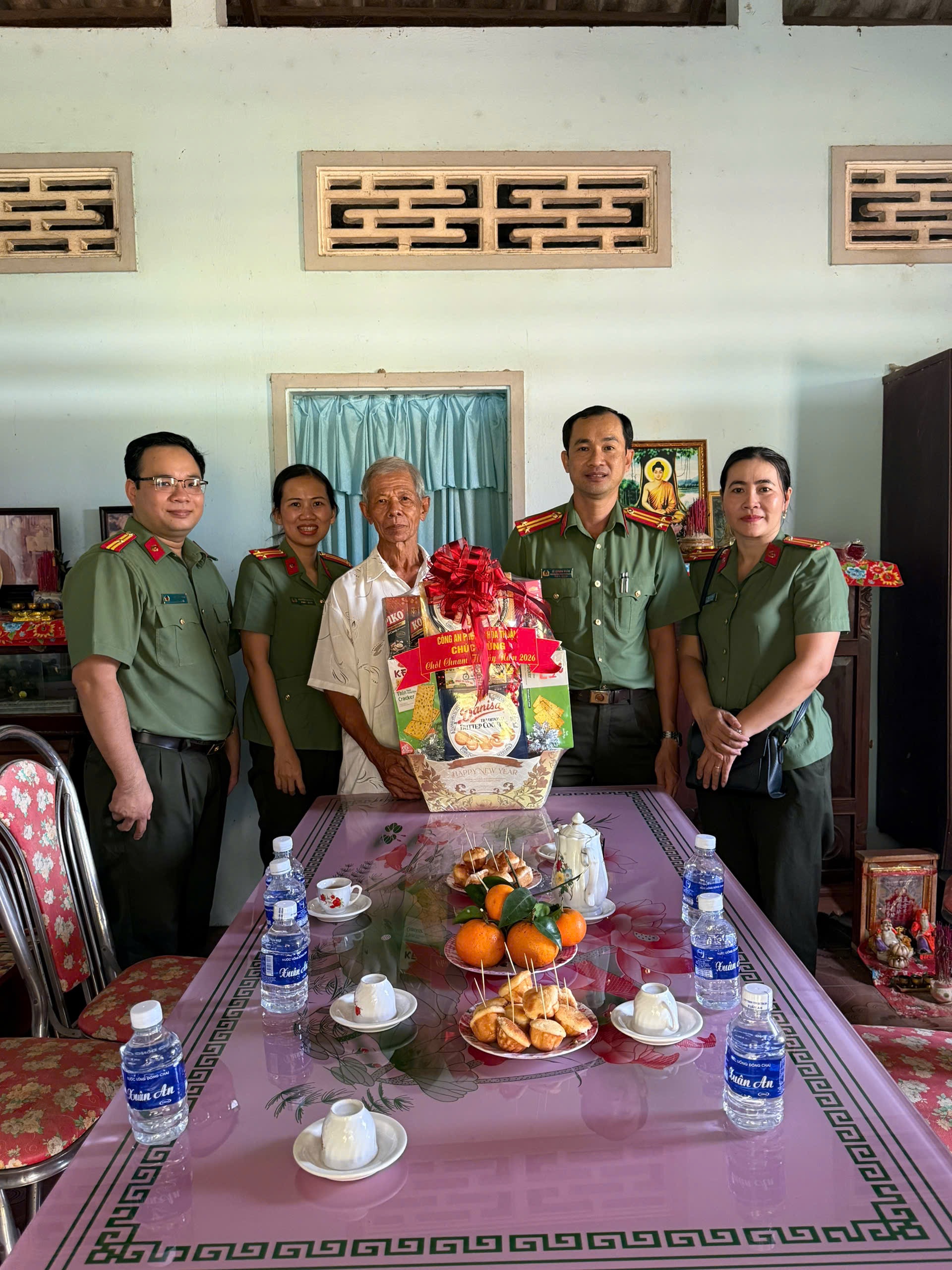 Image 1 (4)