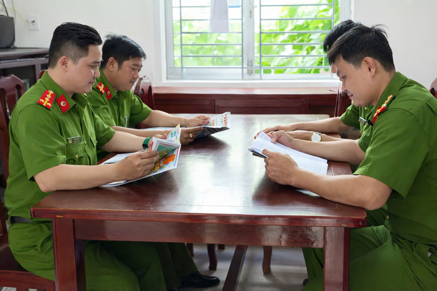 Lan tỏa nét đẹp văn hóa đọc trong cán bộ, chiến sĩ Công an
