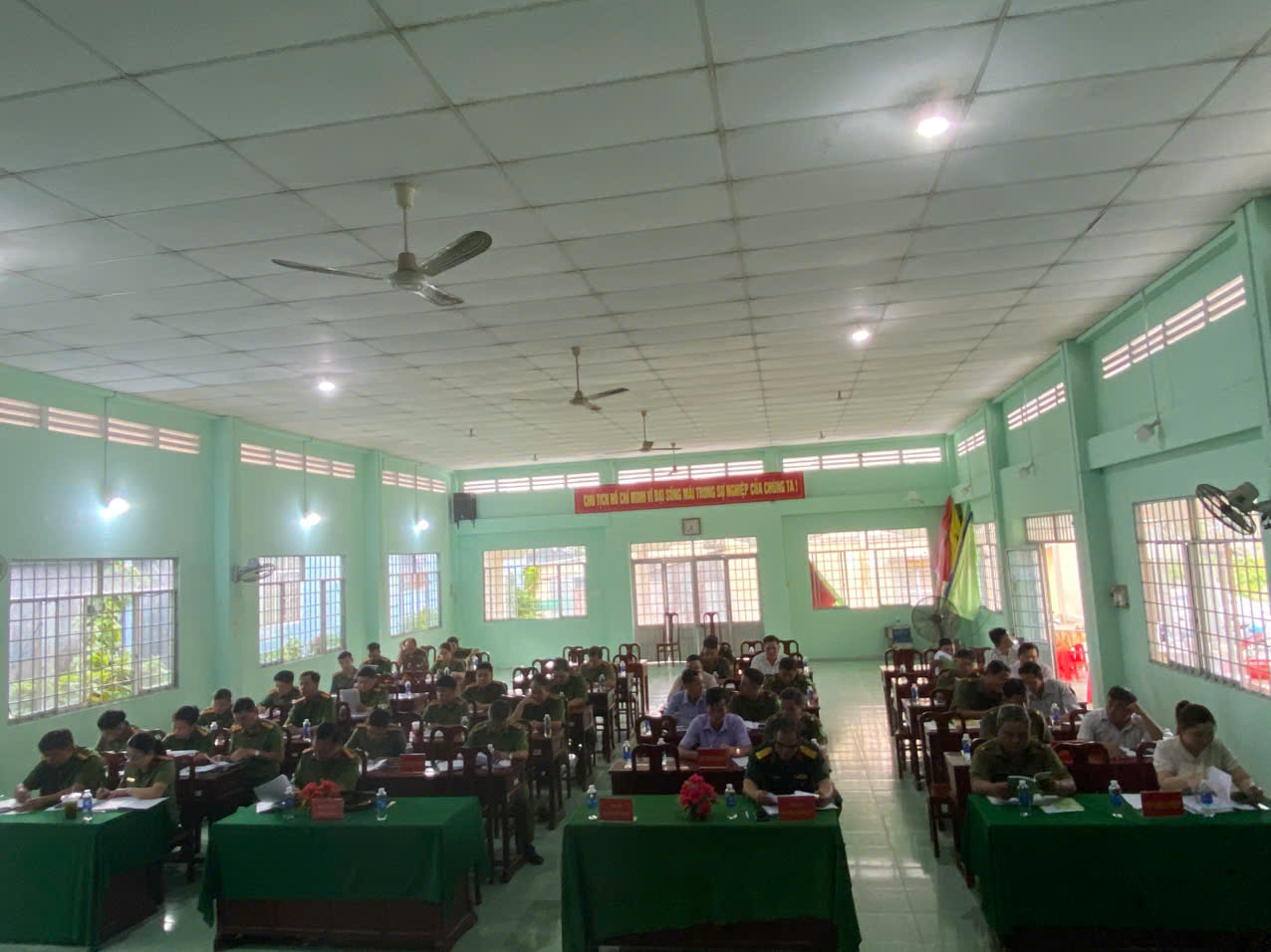 1 Ảnh Quang cảnh hội nghị