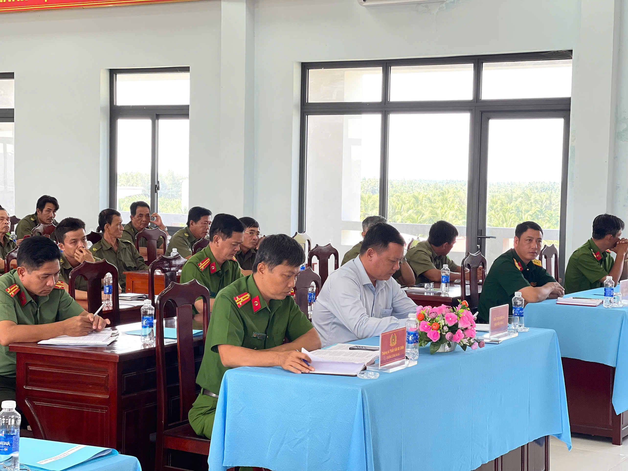 1 Quang cảnh hội nghị