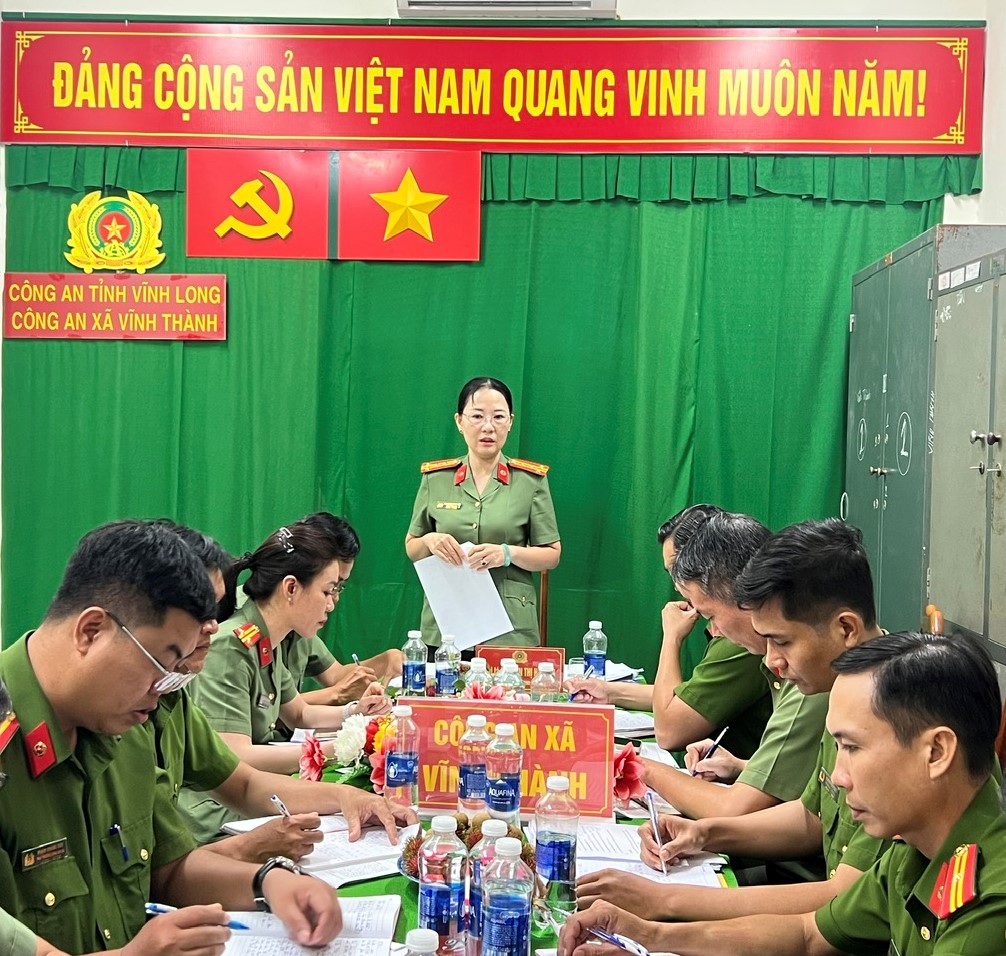 Ảnh Đồng chí Đại tá Nguyễn Thị Hải Yến, Phó Giám đốc Công an tỉnh phát biểu chỉ đạo
