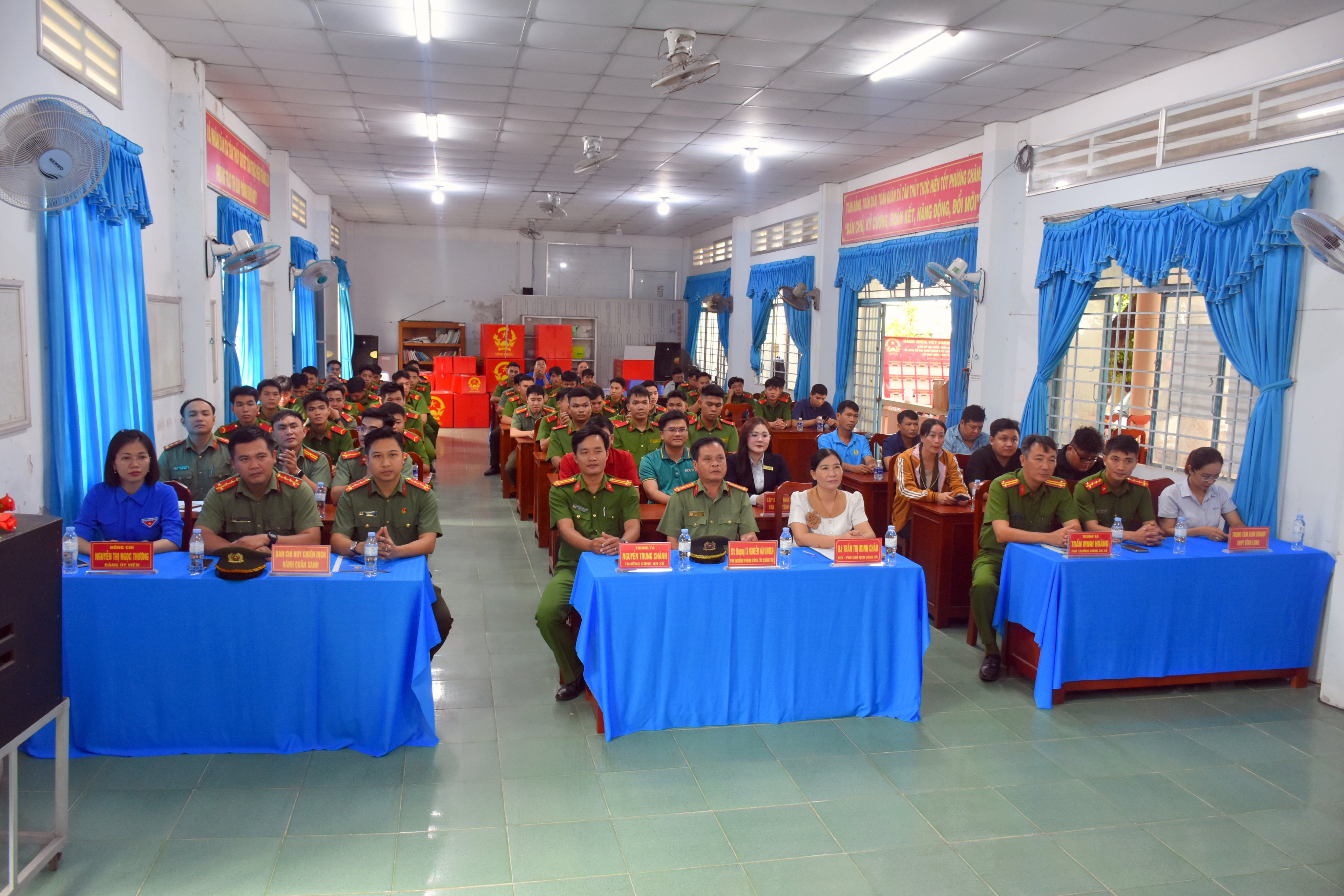 Đại biểu dựu Lễ ra quân 1