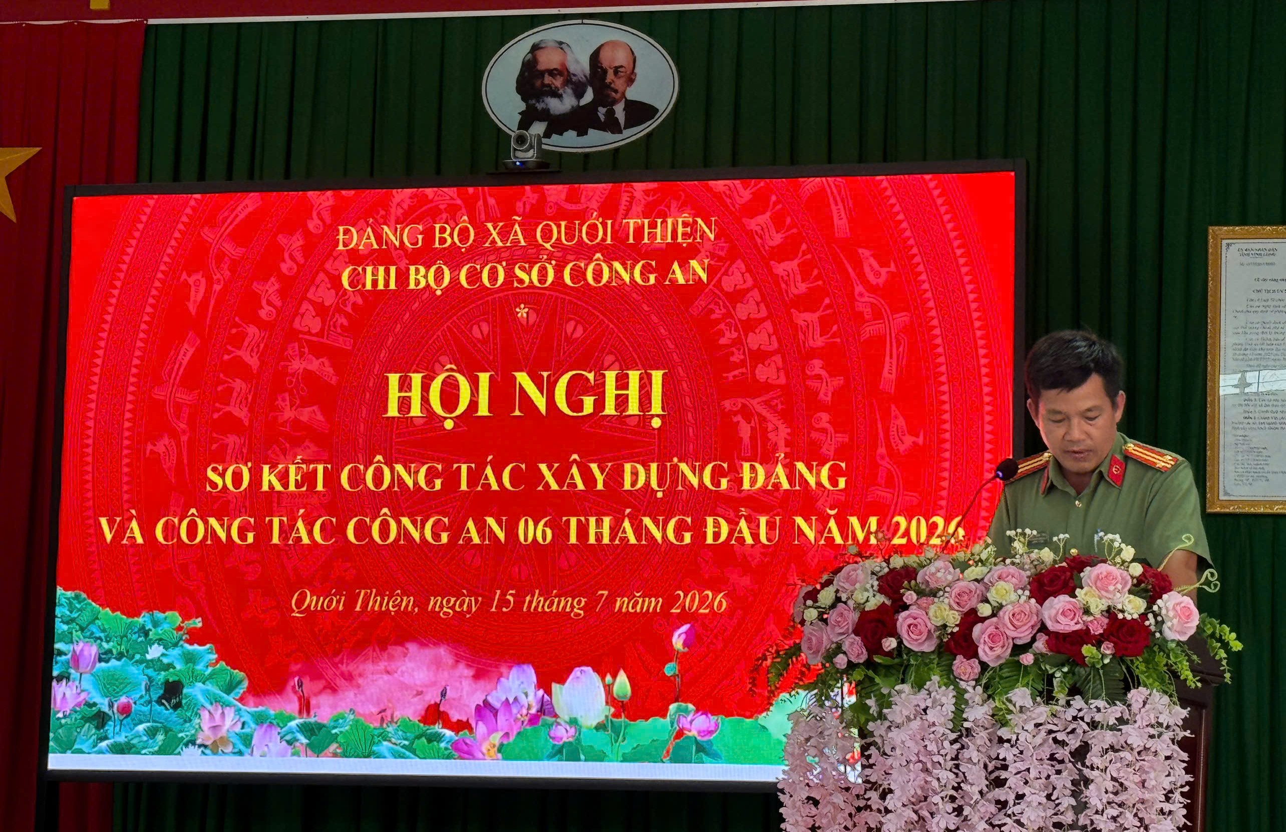 Đại biểu tham luận 1