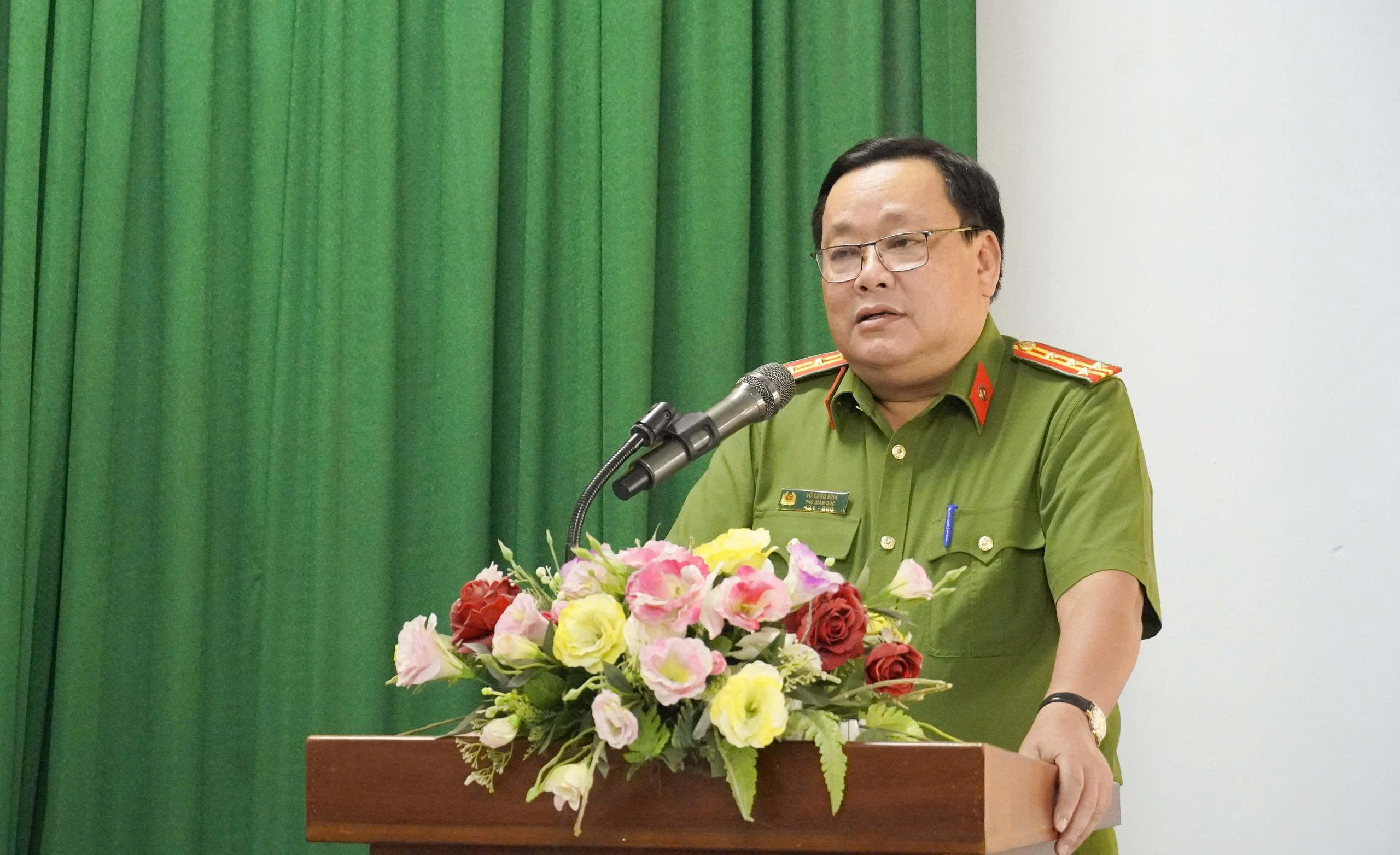 Đại tá Võ Công Bình phát biểu