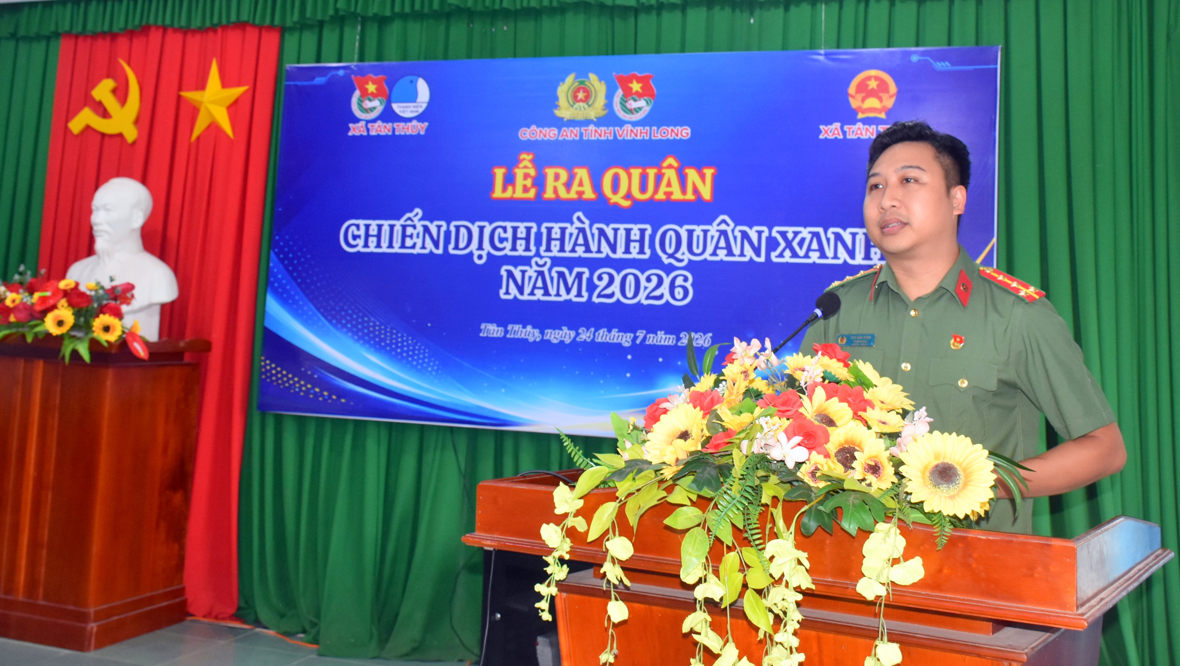 Đại úy Cao Anh Khoa Trưởng ban thanh niên Công an tỉnh phát biểu