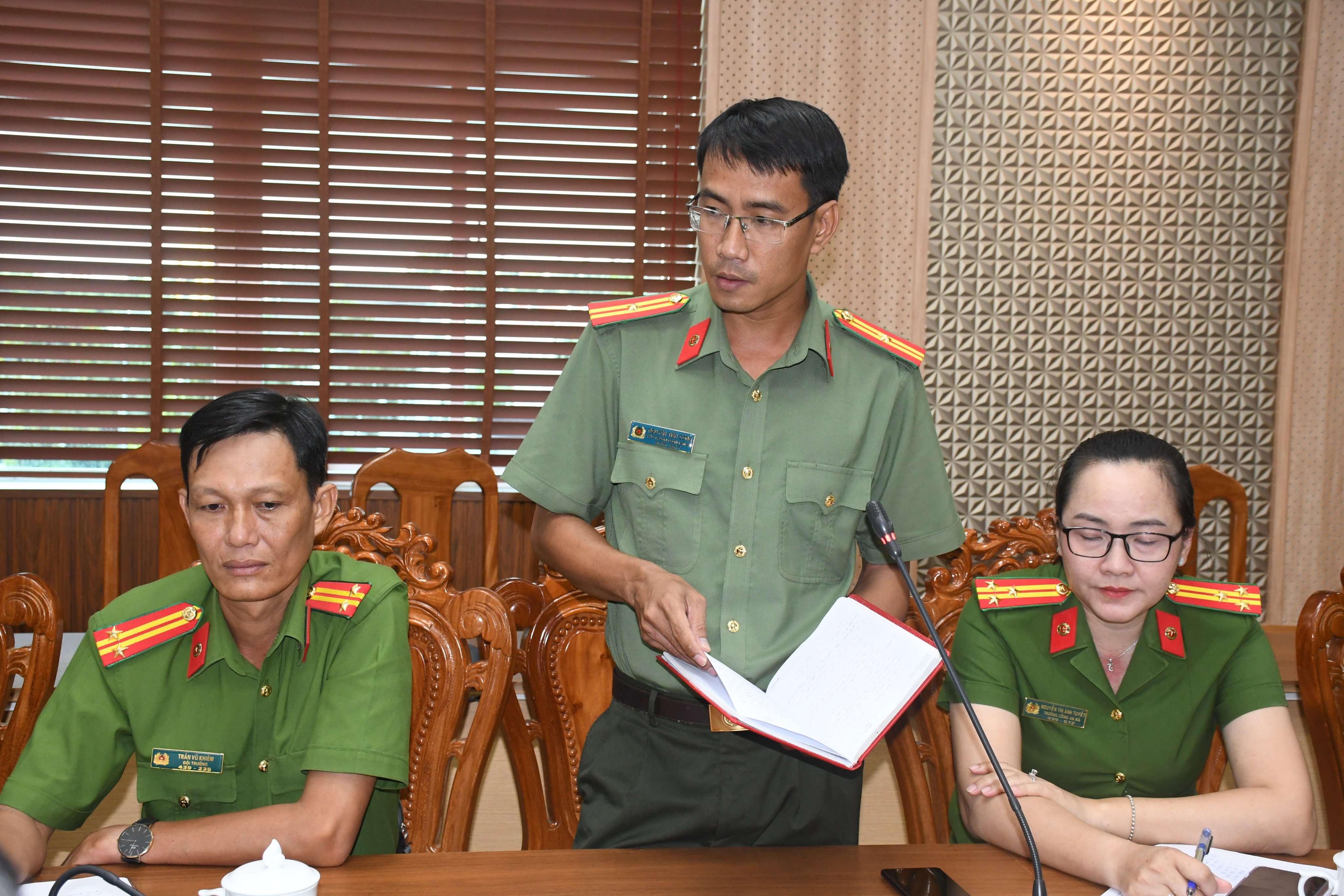 DN5 5992 Copy