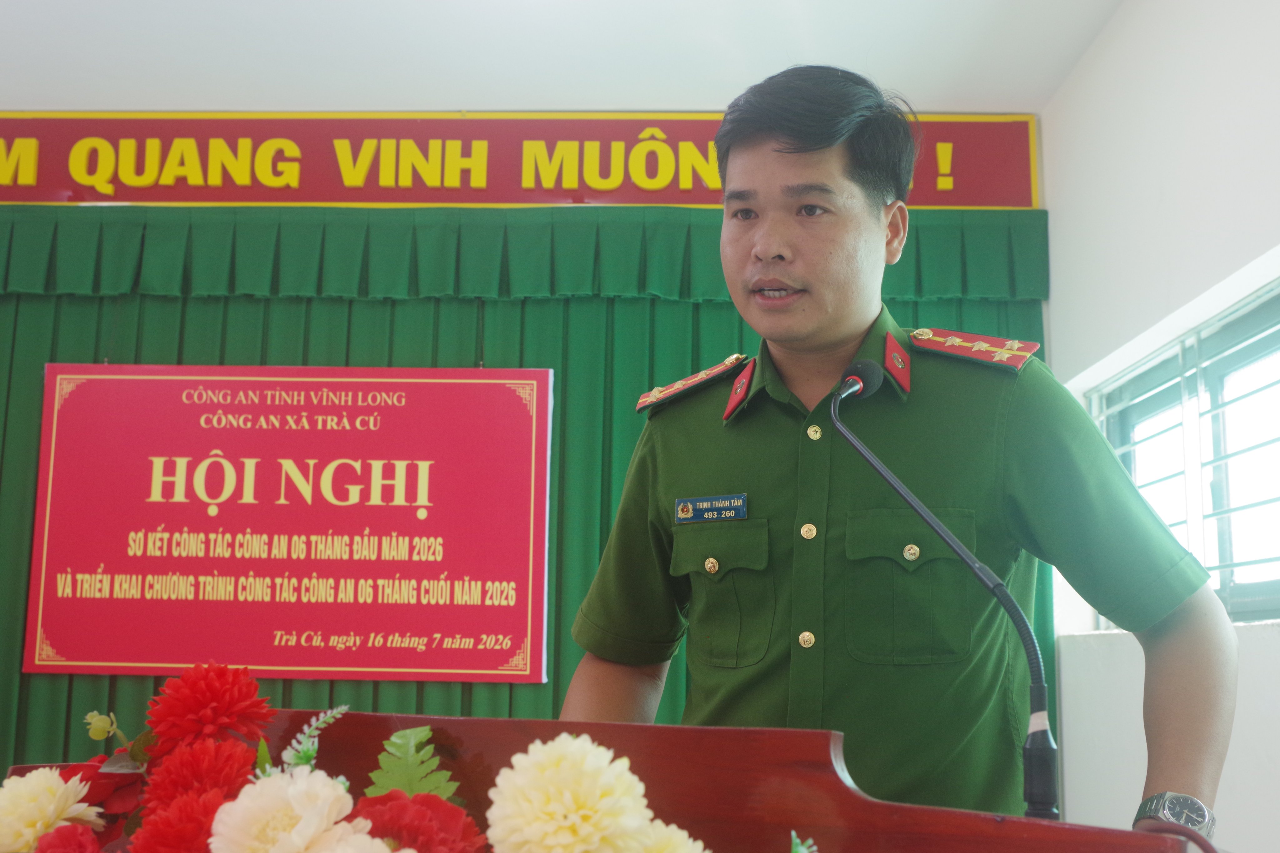 Đồng chí Đại úy Trịnh Thành Tâm – Tổ phó Tổ CSKV tham luận