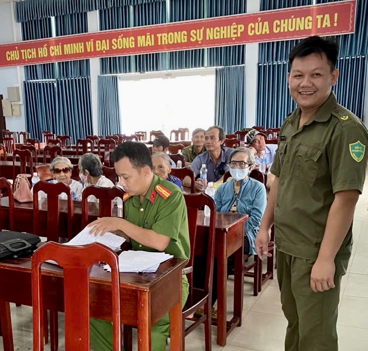 HÌNH 2