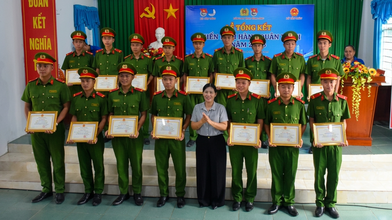 Khen thưởng 1