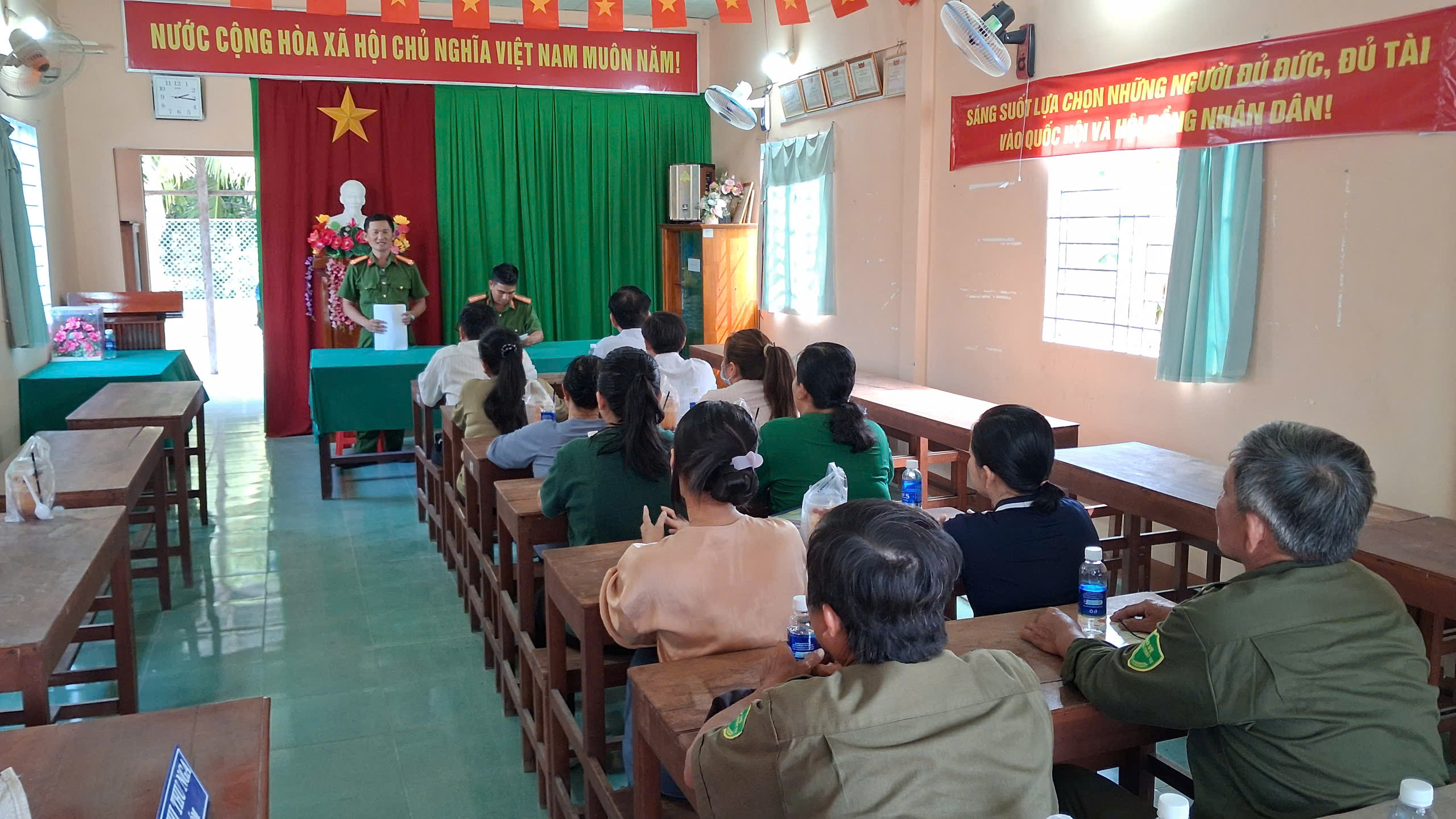 Lực lượng Công an cơ sở đẩy mạnh công tác tuyên truyền trong Nhân dân