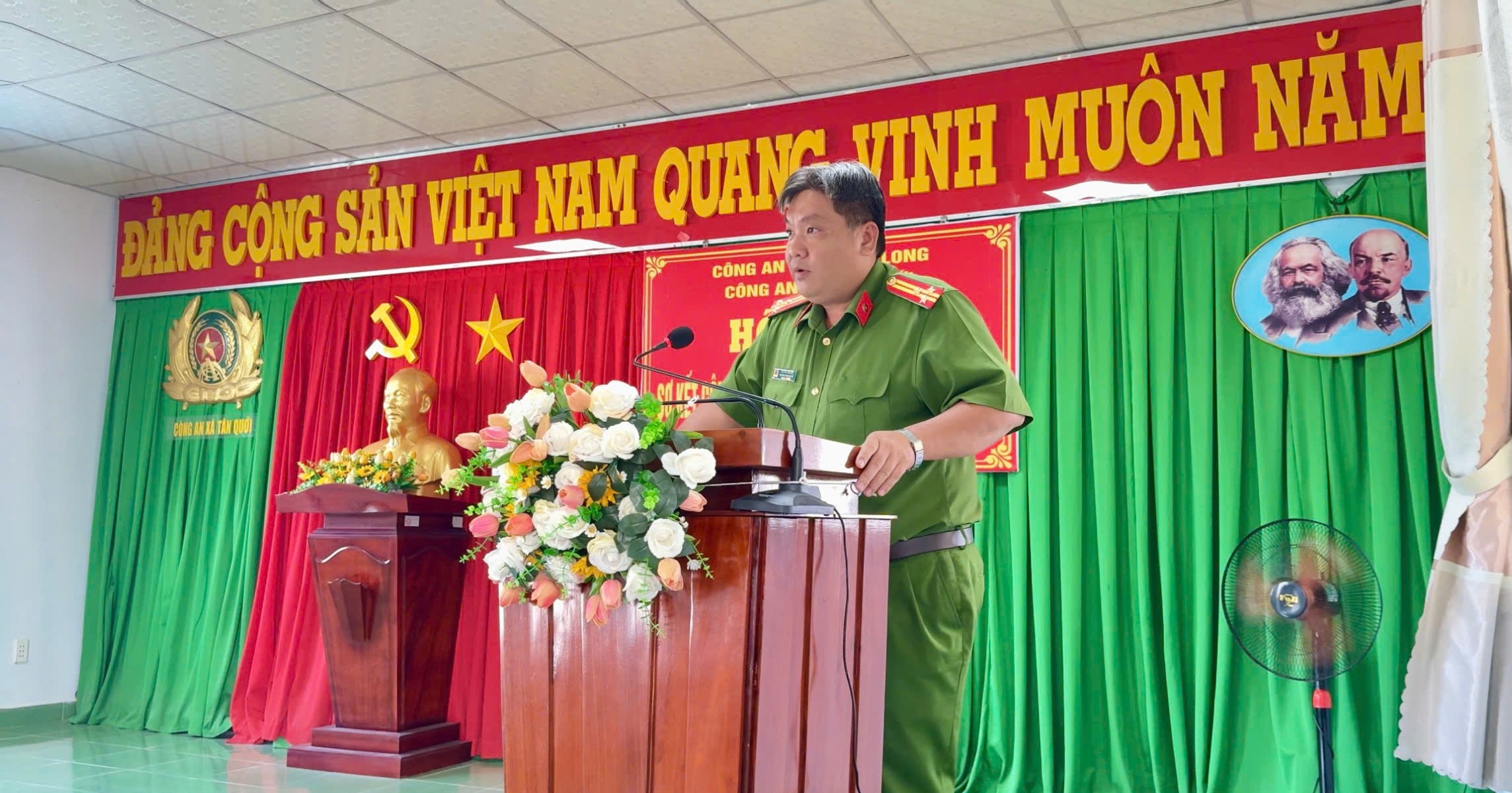 Trưởng CAX