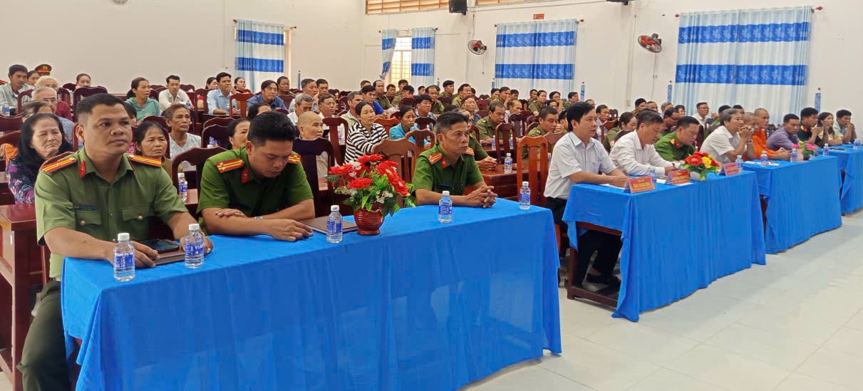 Đại biểu dự Hội nghị