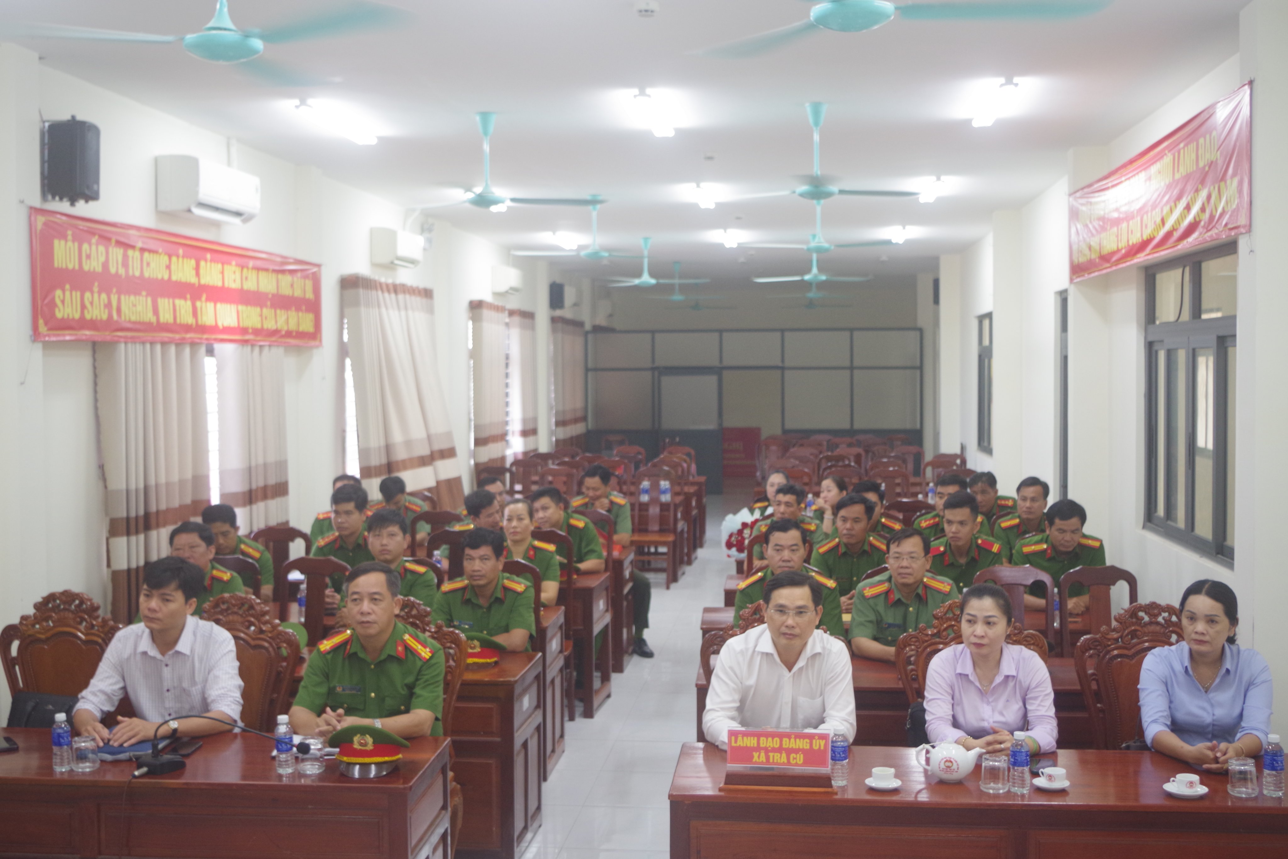 Đại biểu tham dự Lễ