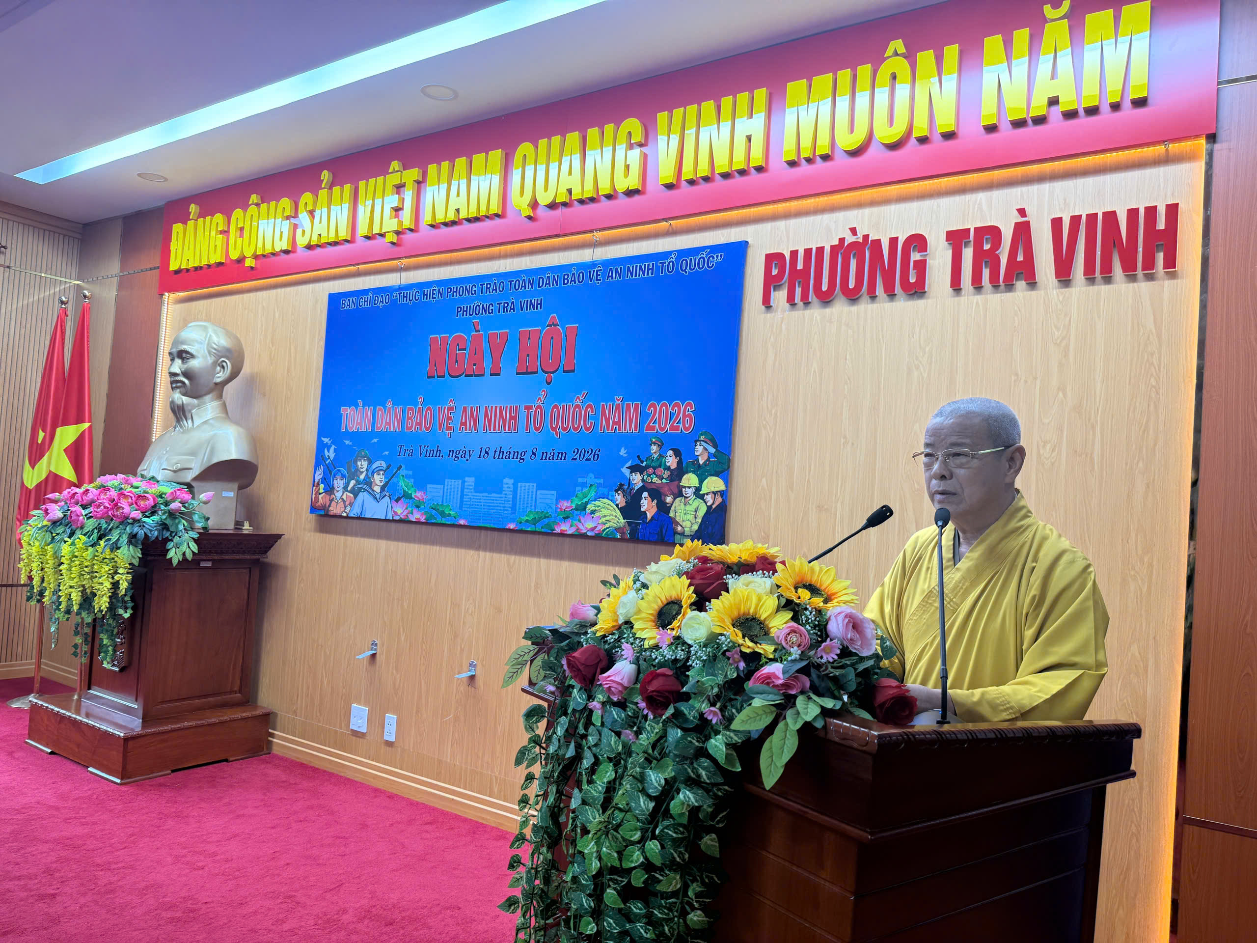 Đại biểu tham gia phát biểu ý kiến tham luận 2