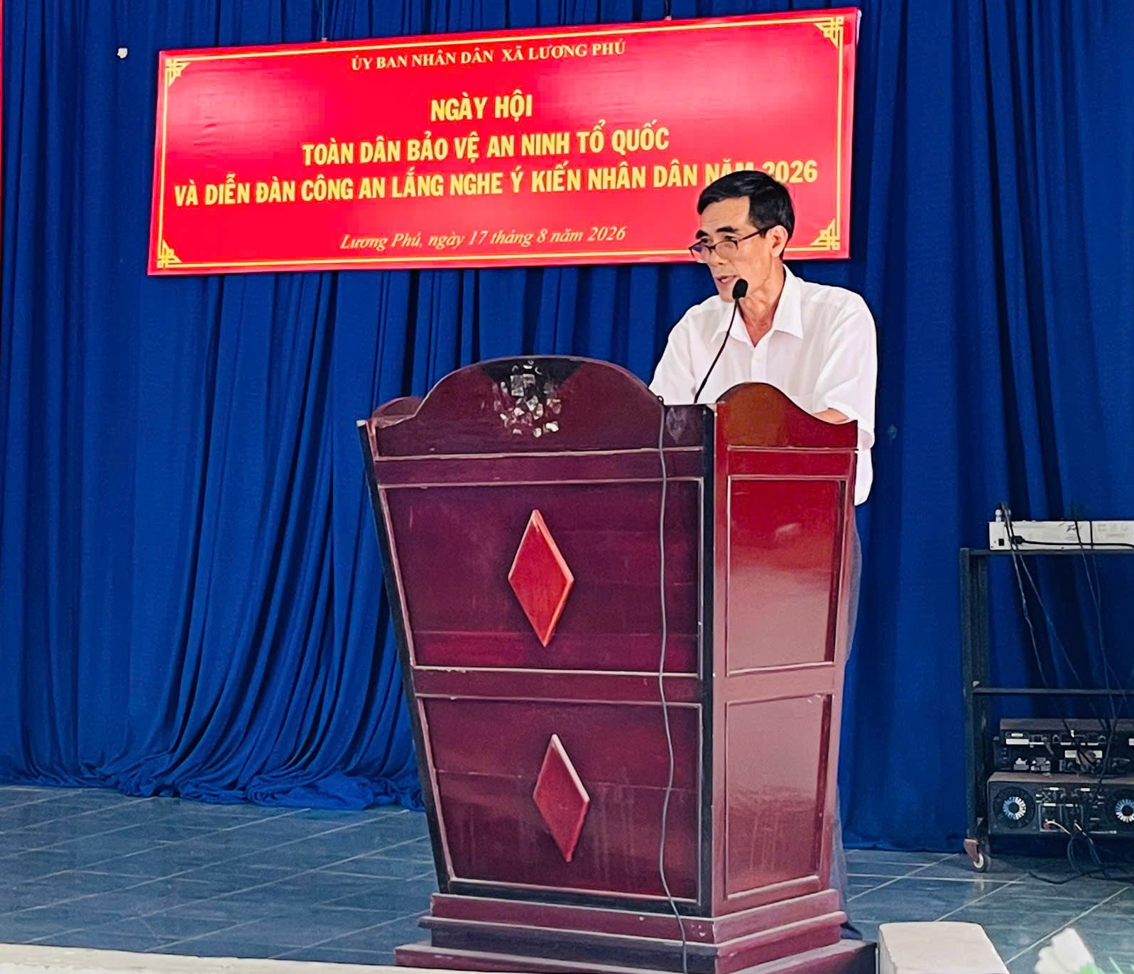 Đại biểu tham gia thảo luận tại Ngày hội