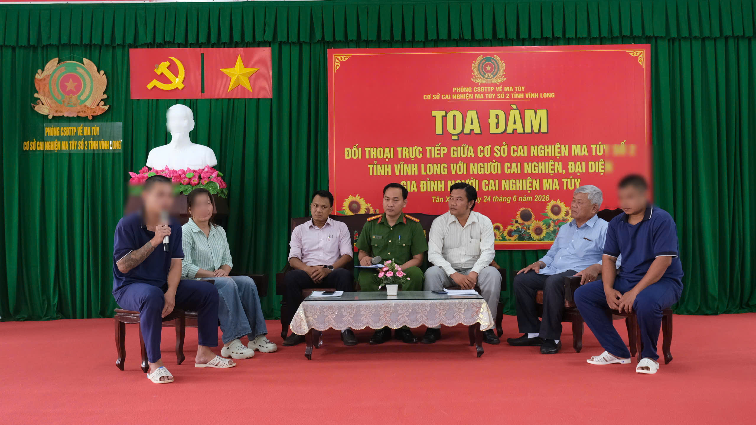 Đối thoại, đồng hành