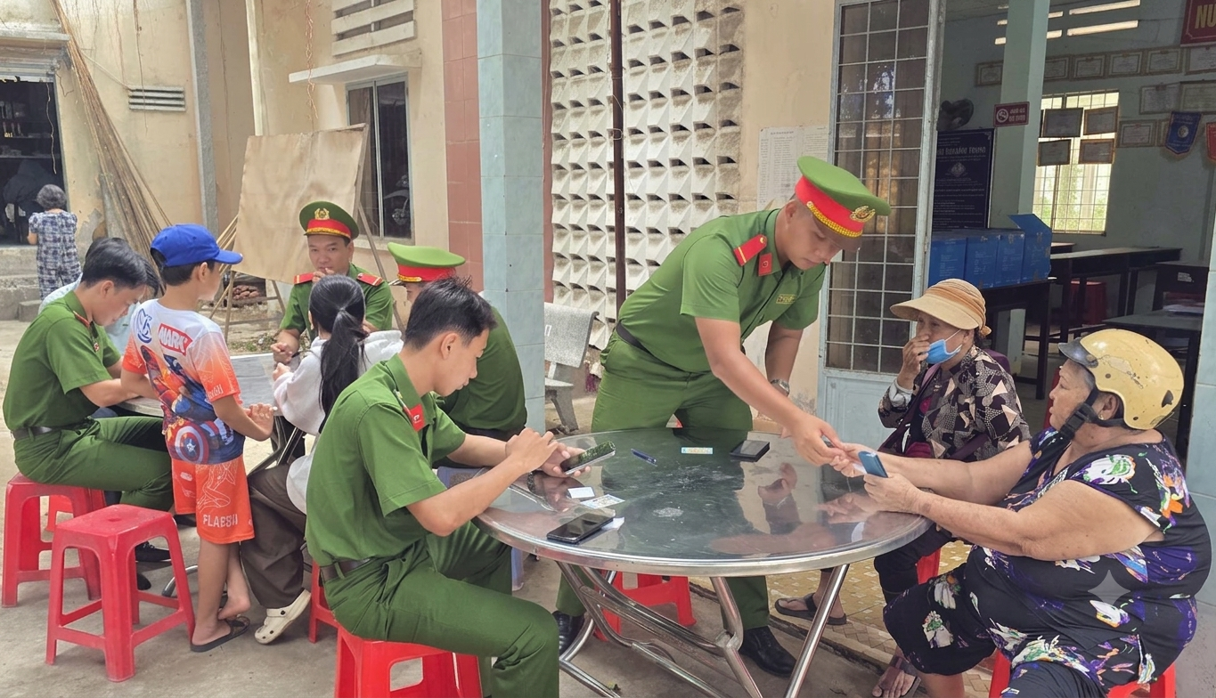 Hỗ trợ cài đặt sử dụng VNeID