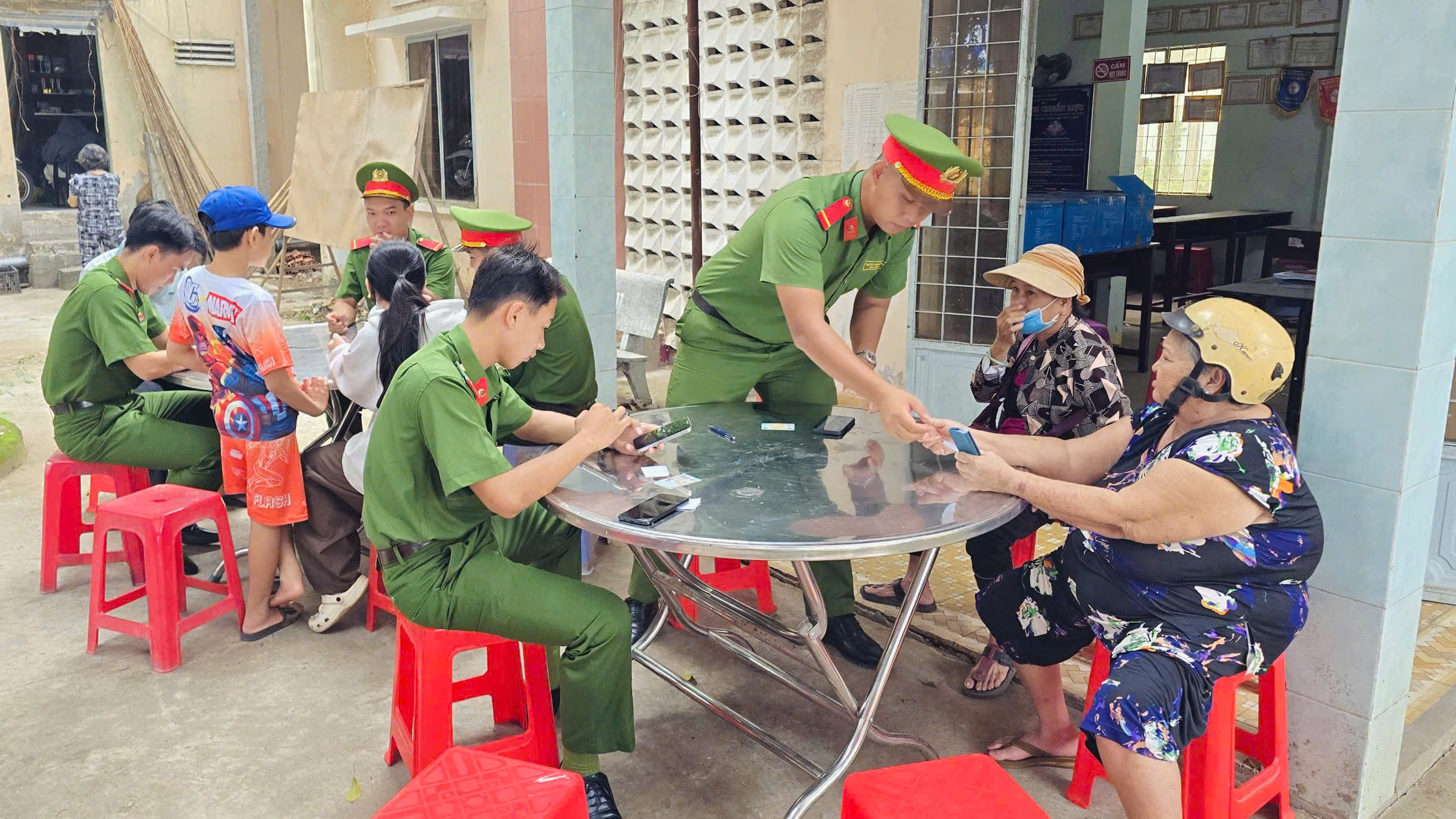Kích hoạt tài khoản định danh điện tử mức độ 2