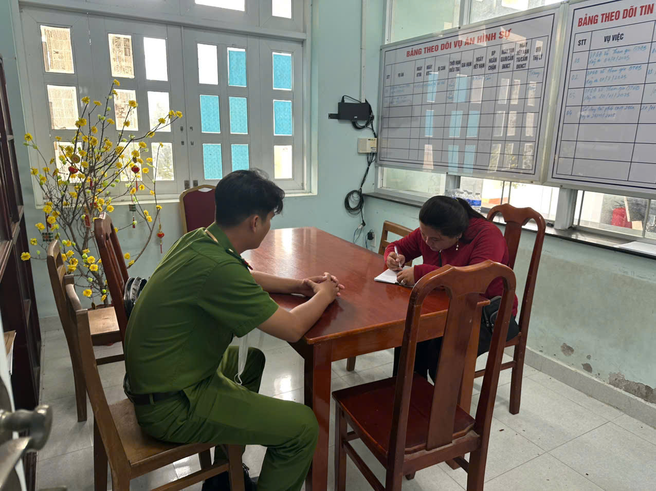 KÝ CAM KẾT 1