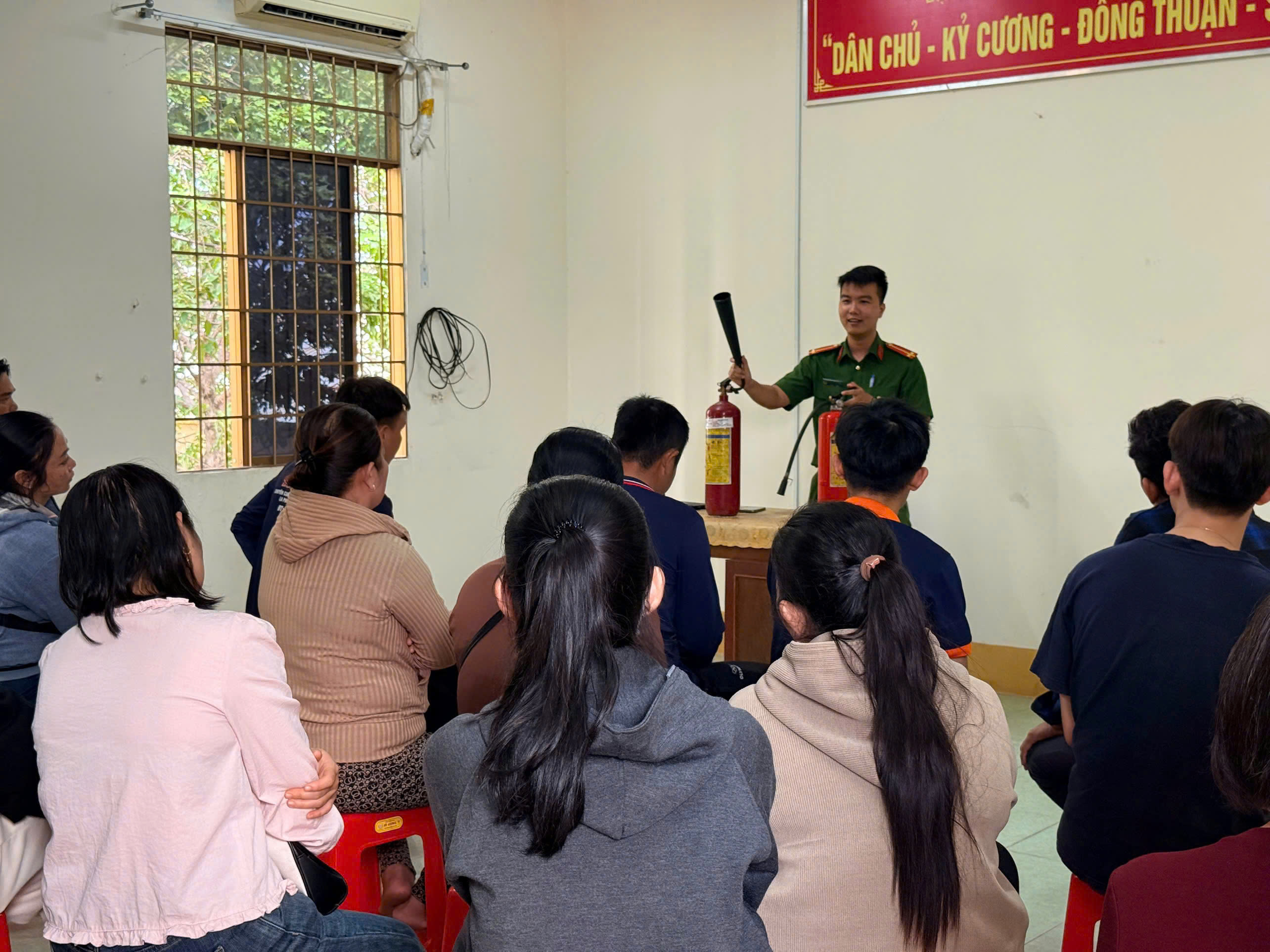 nh Quang cảnh buổi tập huấn