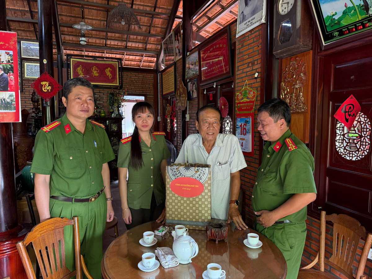 Thăm Đại tá Võ Thành Đồng