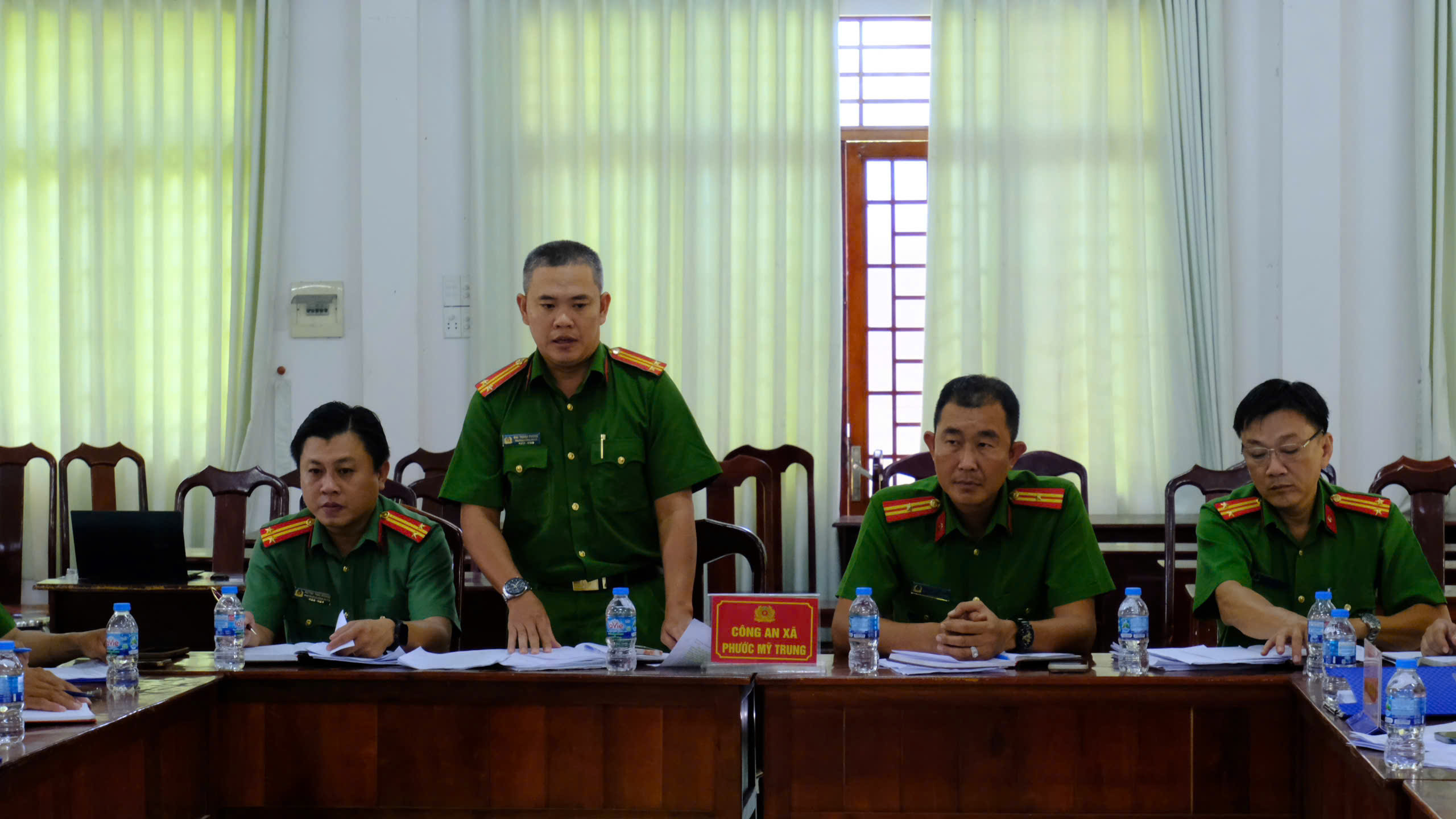 Trao đổi, thảo luận 1
