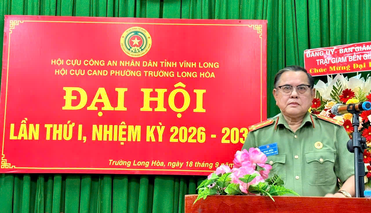 5 Đại tá Lê Văn Việt phát biểu
