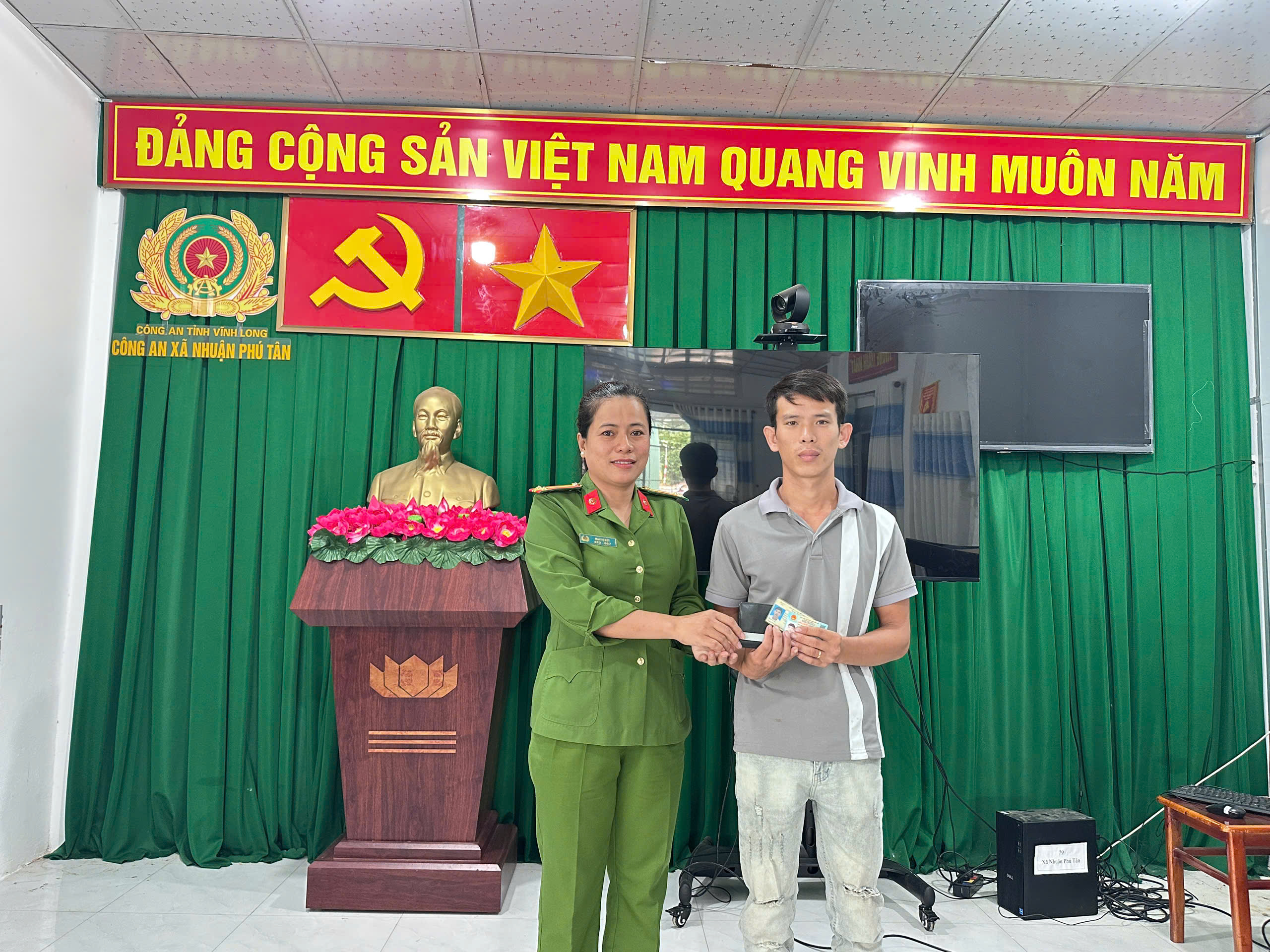 Ảnh trả tài sản