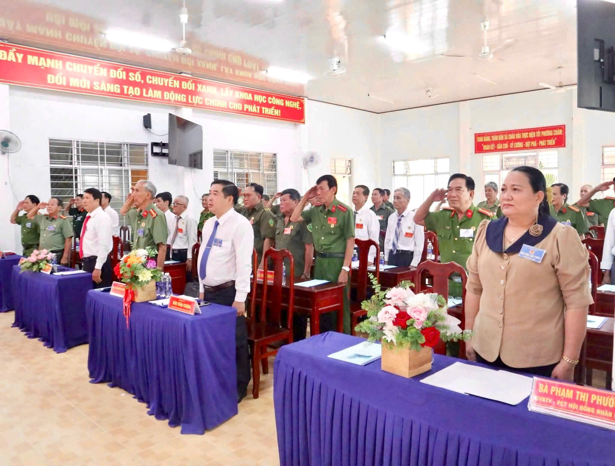 Anh4chauhoa
