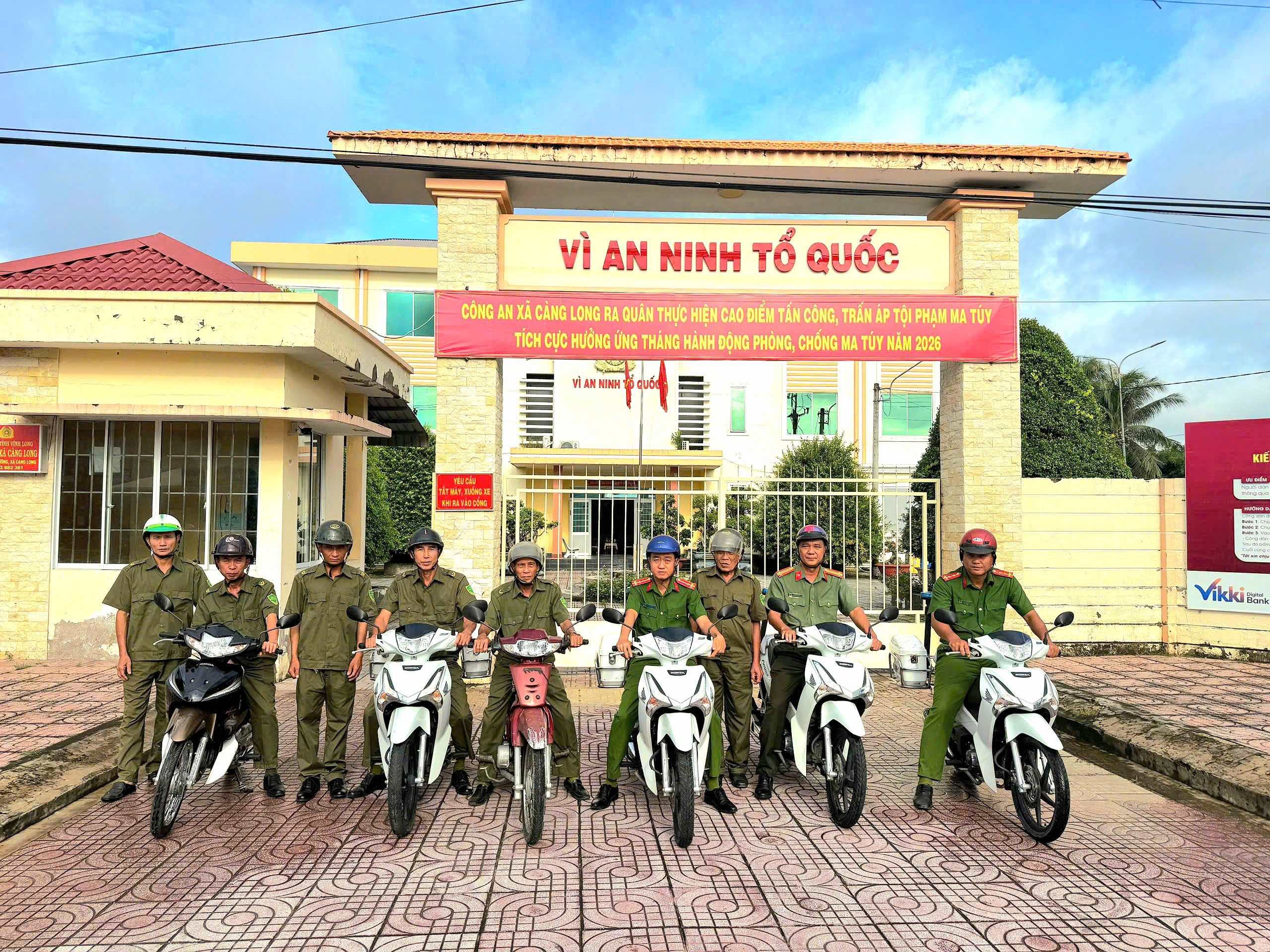 Ảnh Cax Càng Long ra quân