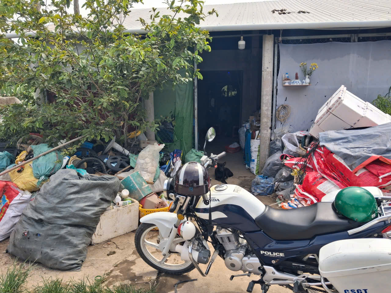 cở sở phế liệu 2
