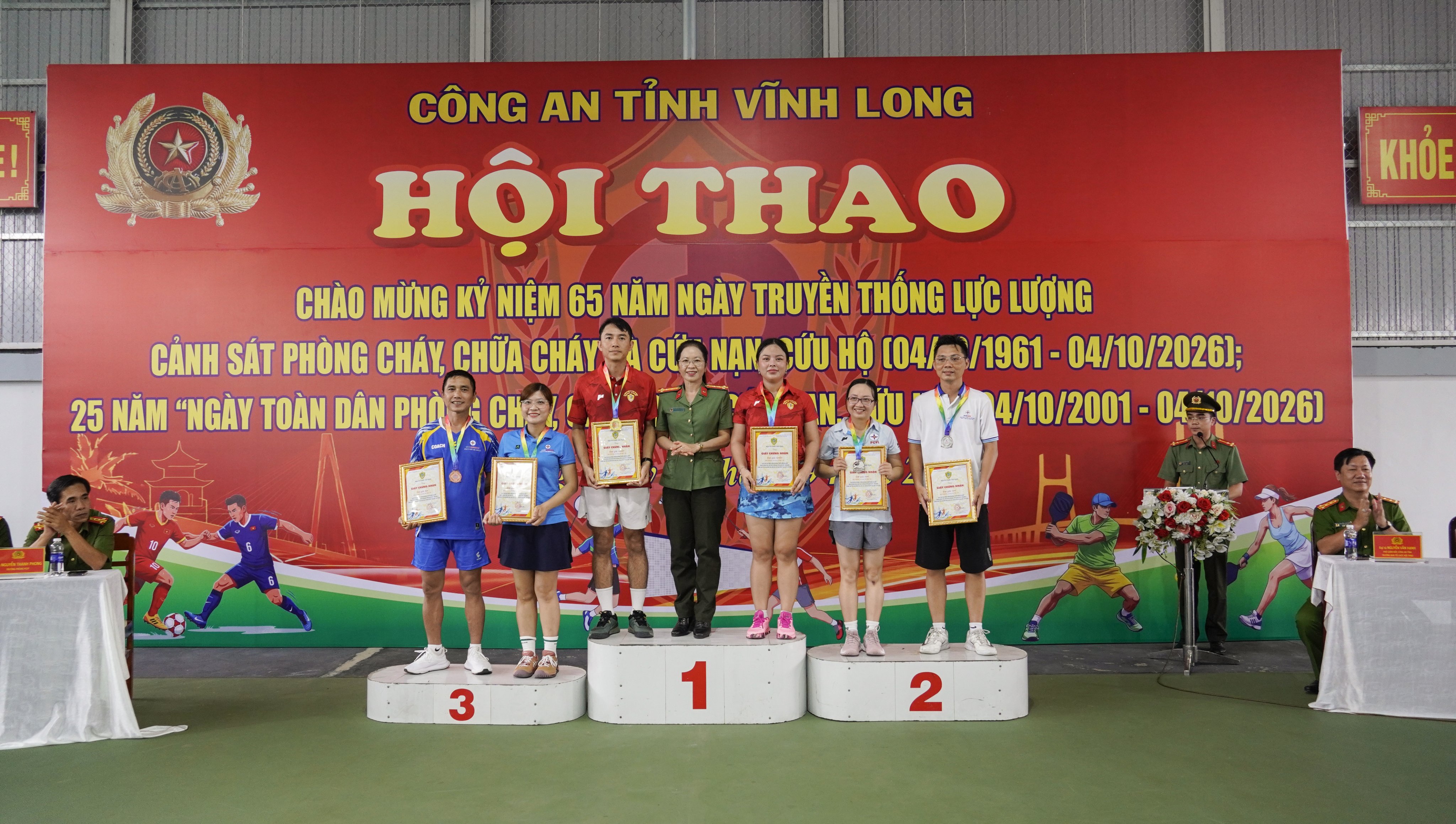 Doi Nam Nu Pick