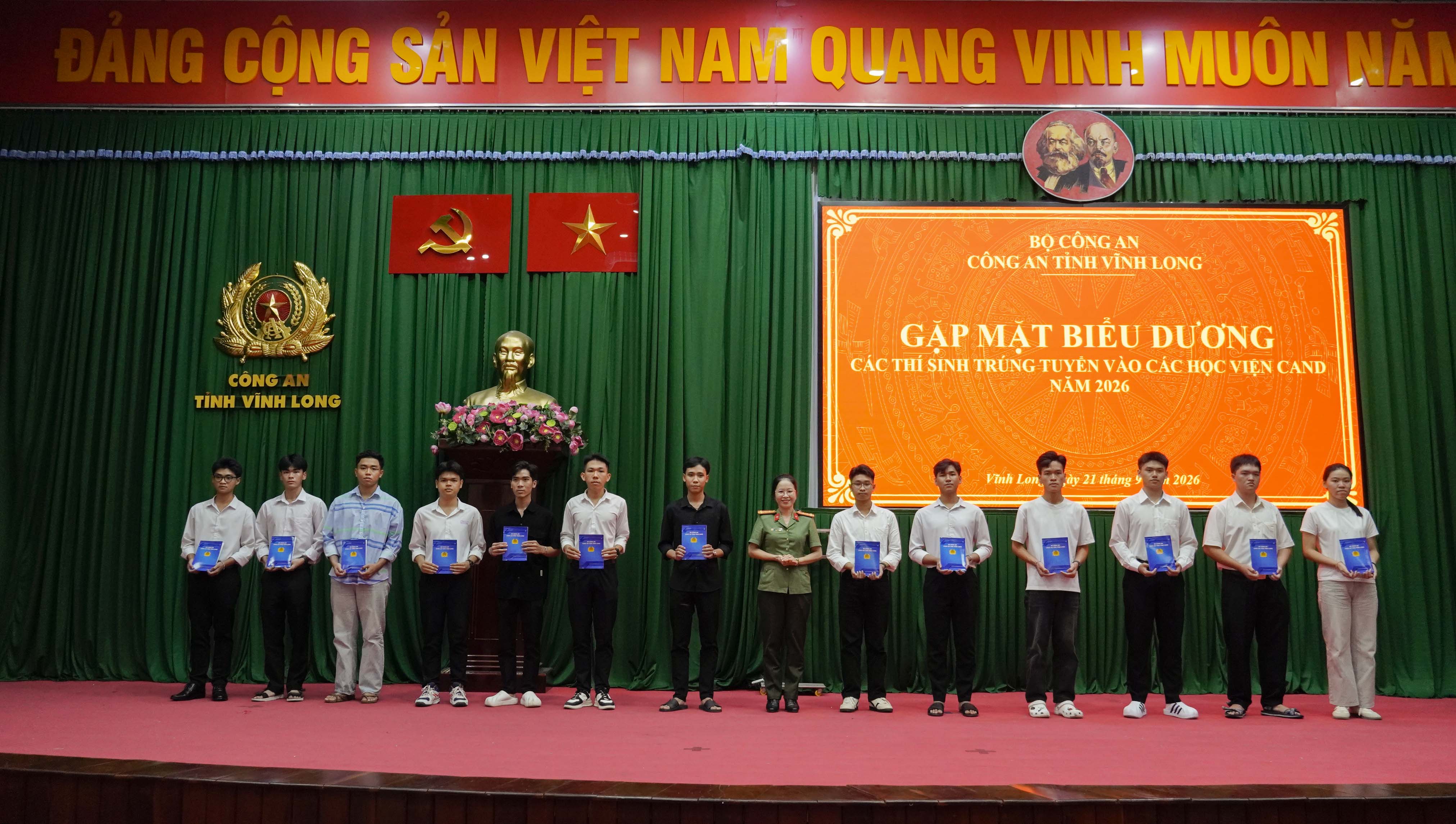 GMTSTT (6)