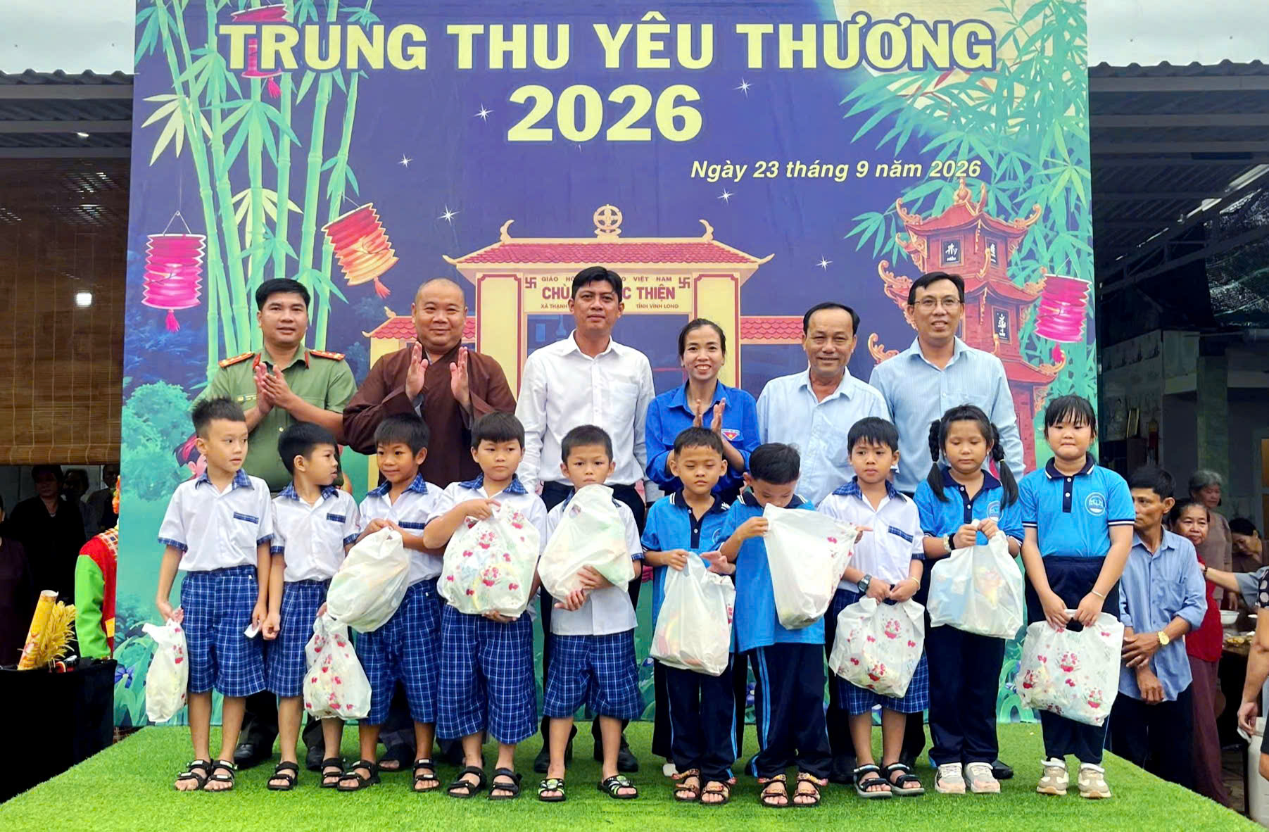 Hình 2