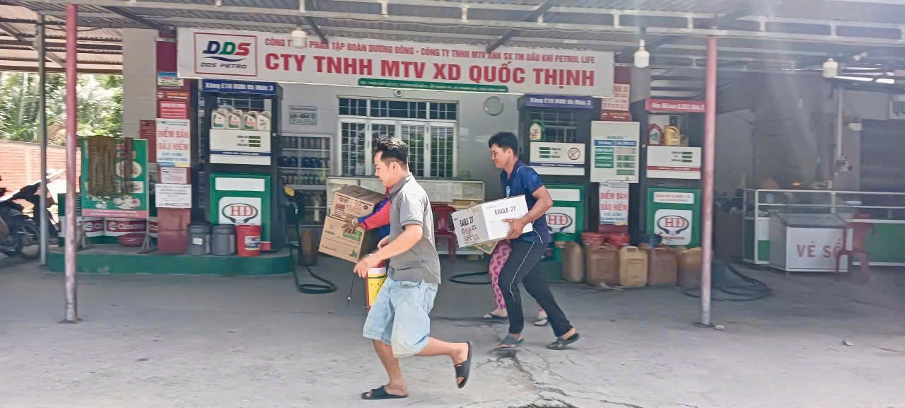 Lực lượng PCCC và CNCH cơ sở di chuyển tài sản