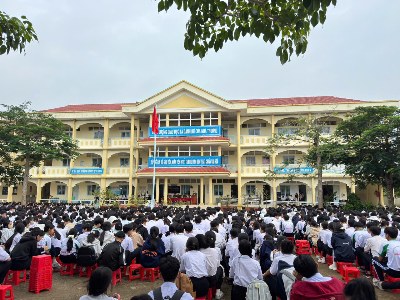 Quang cảnh 1