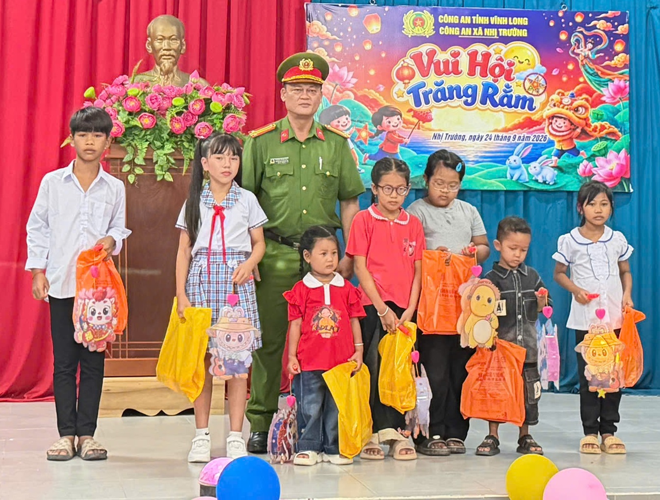 tang qua 4