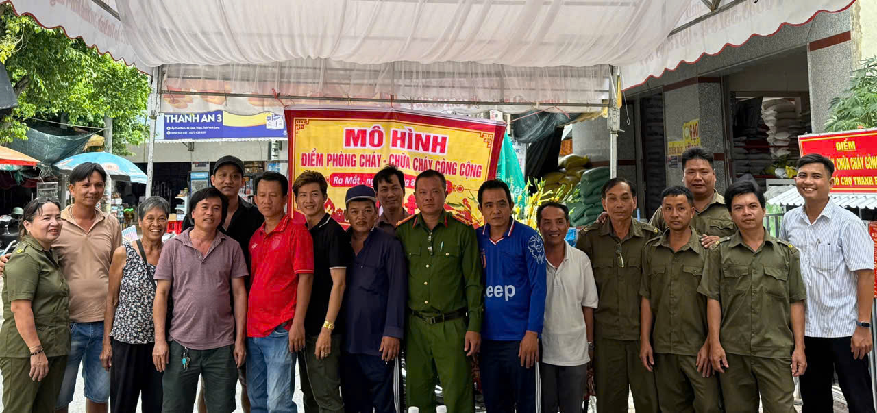 THÀNH VIÊN MÔ HÌNH RA MẮT
