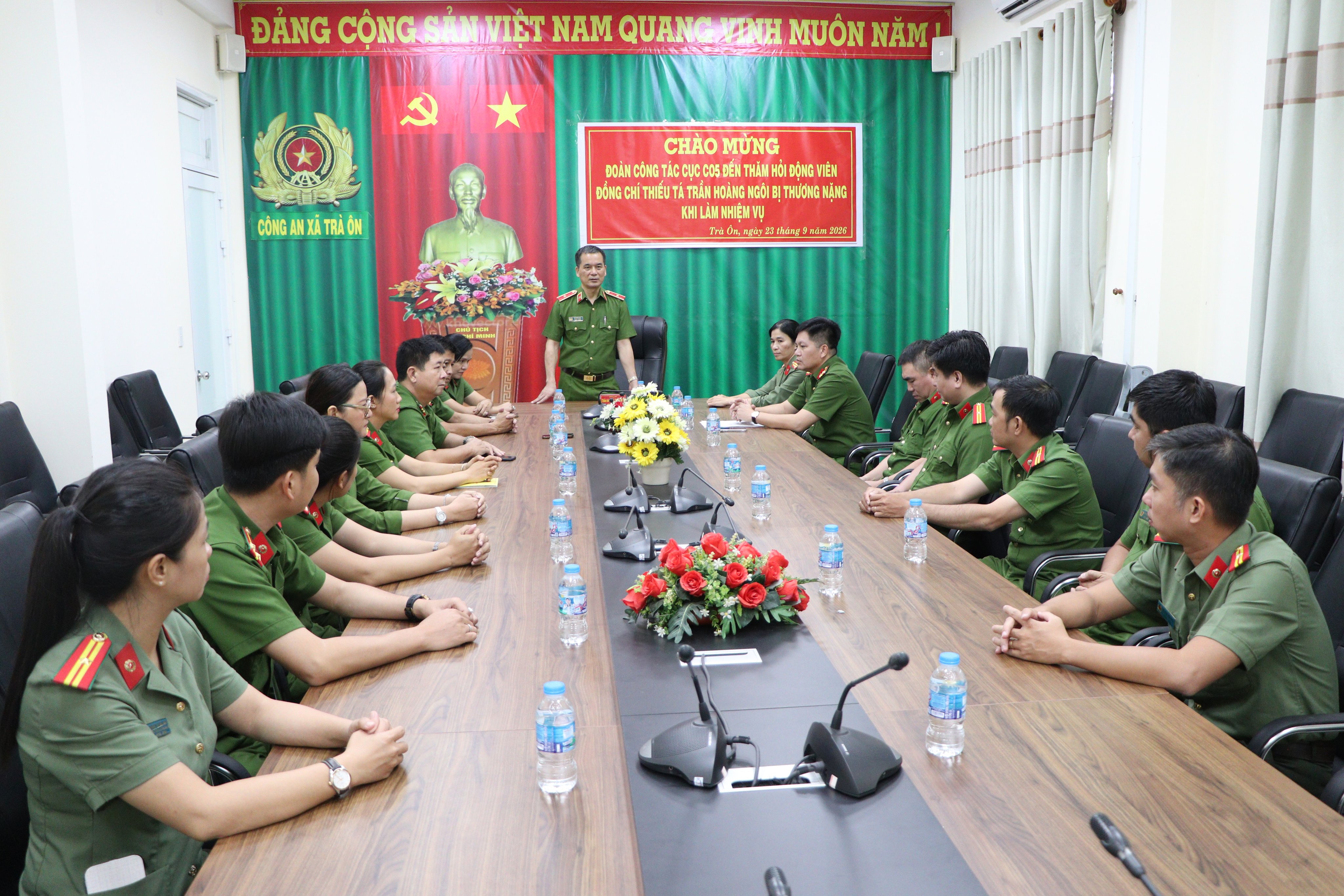 Thiếu tướng Hà Xuân Duy, Phó Cục trưởng, Cục Cảnh sát điều tra tội phạm về môi trường Bộ Công an phát biểu tại buổi thăm gặp