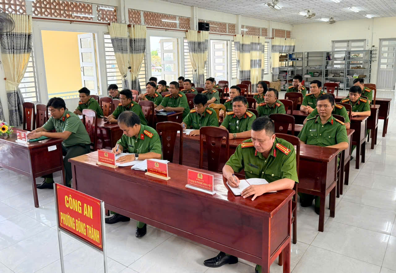 Ảnh 1 quang cảnh hội nghị
