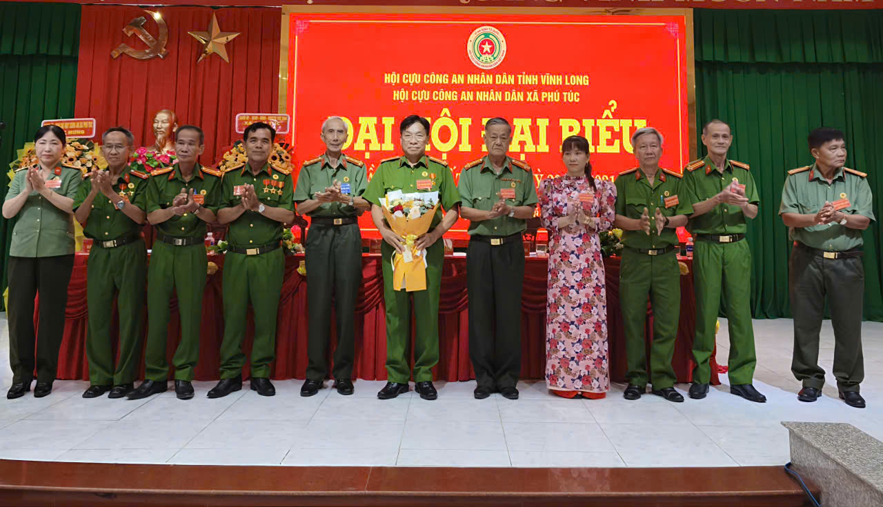 Ban Chấp hành Hội Cựu Công an nhân dân xã Phú Túc Khóa I ra mắt Đại hội