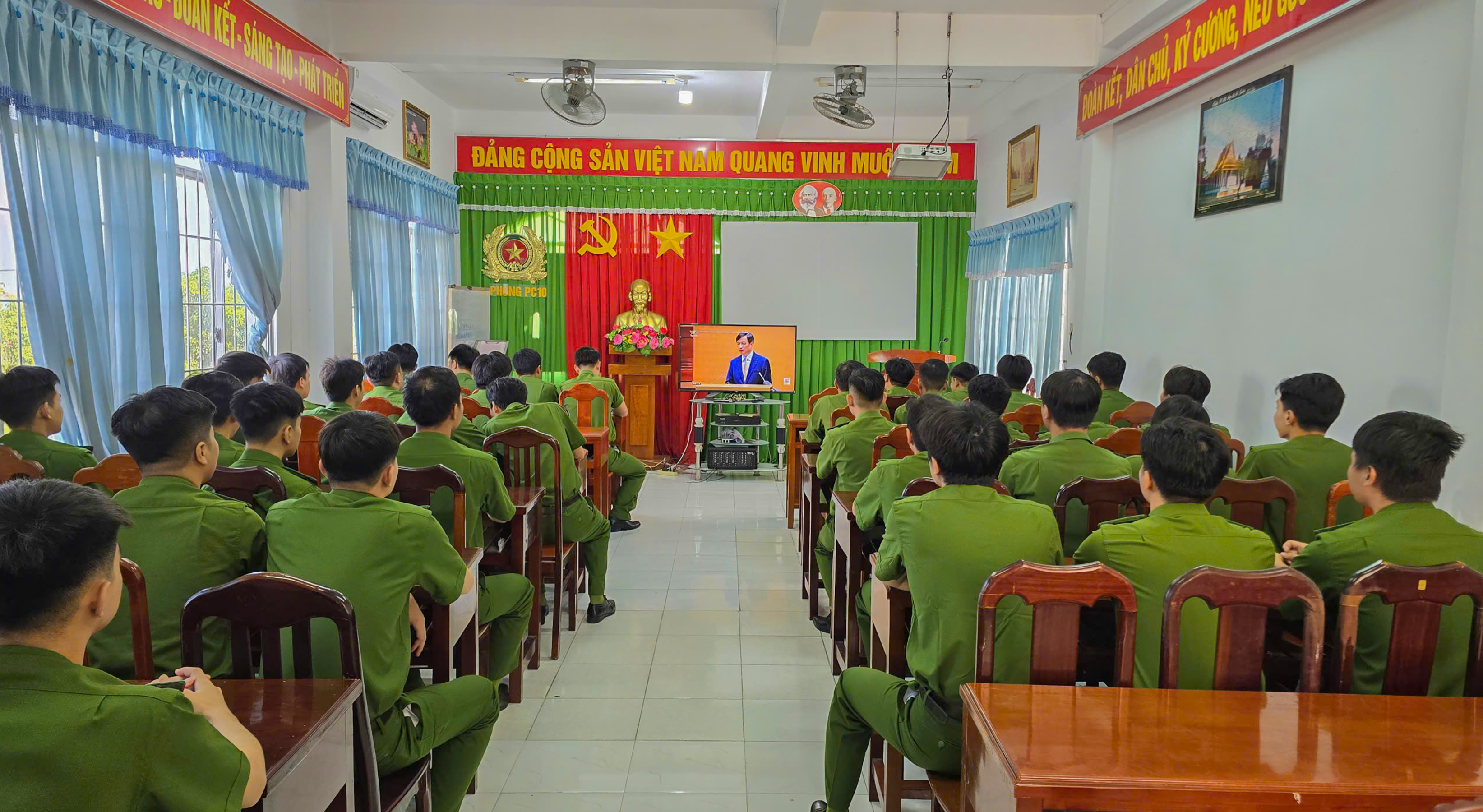 Các đơn vị triển khai (5)