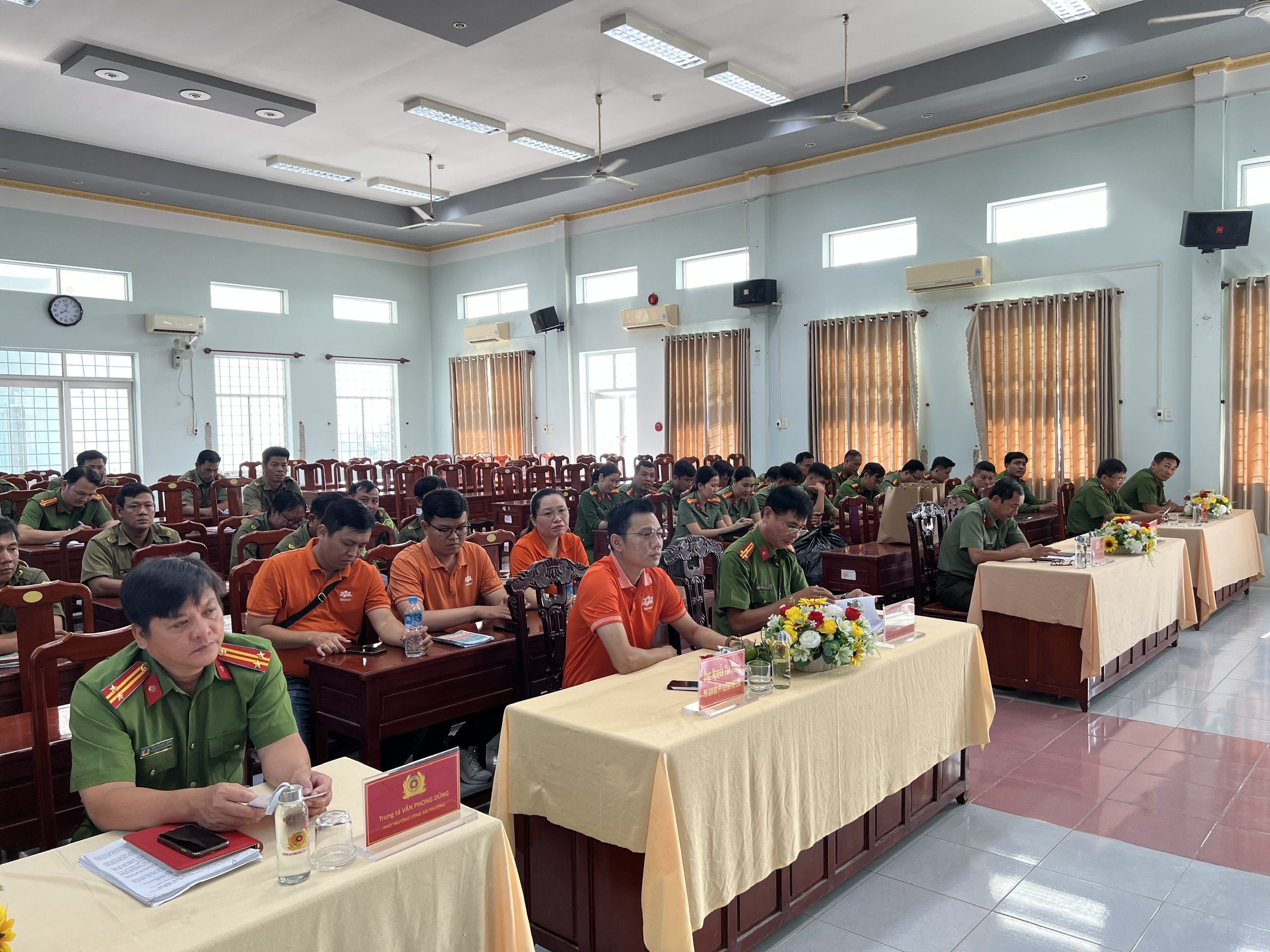 CAP HOA THUAN ảnh 1