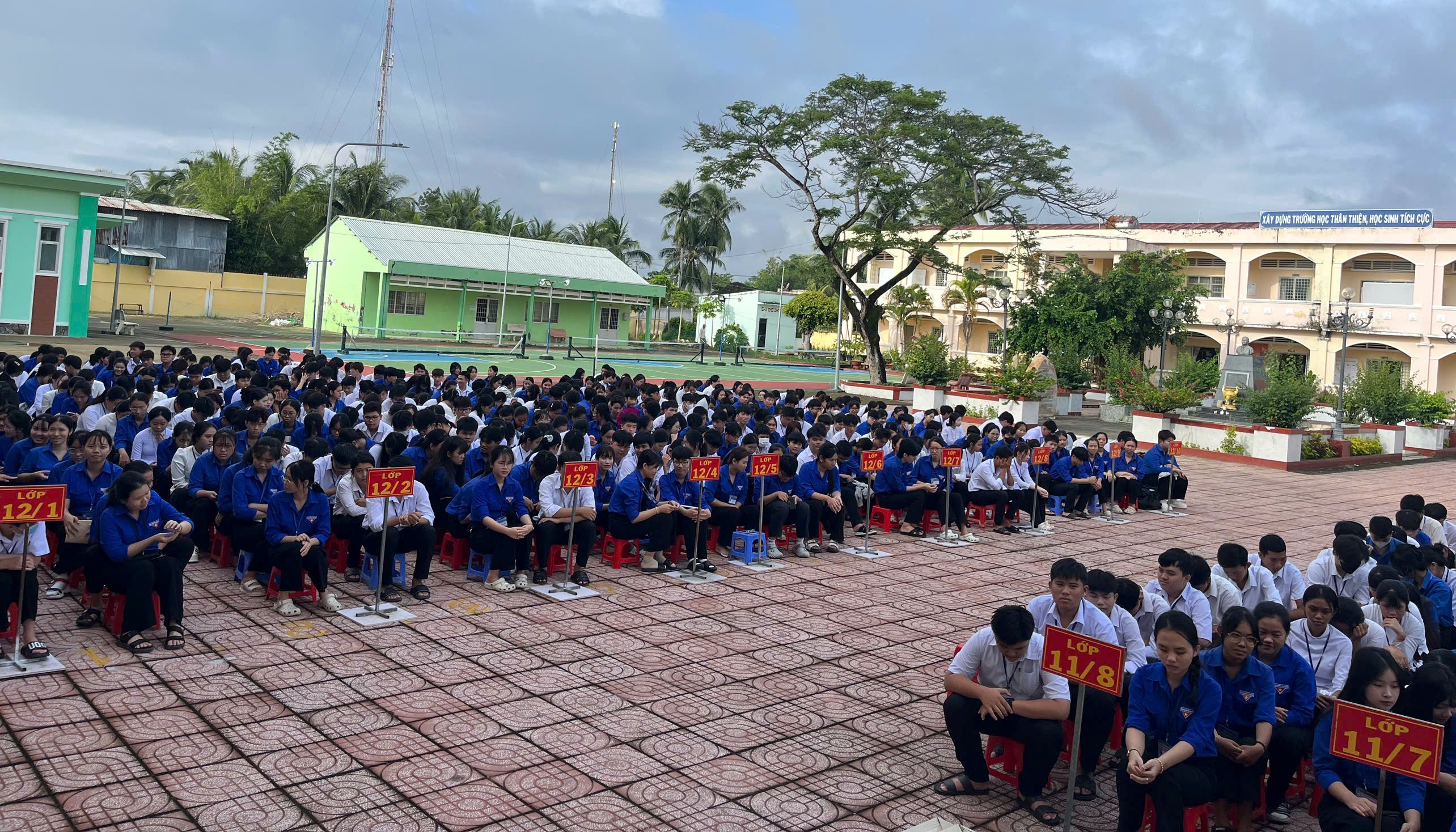 CAU NGANG ẢNH 2