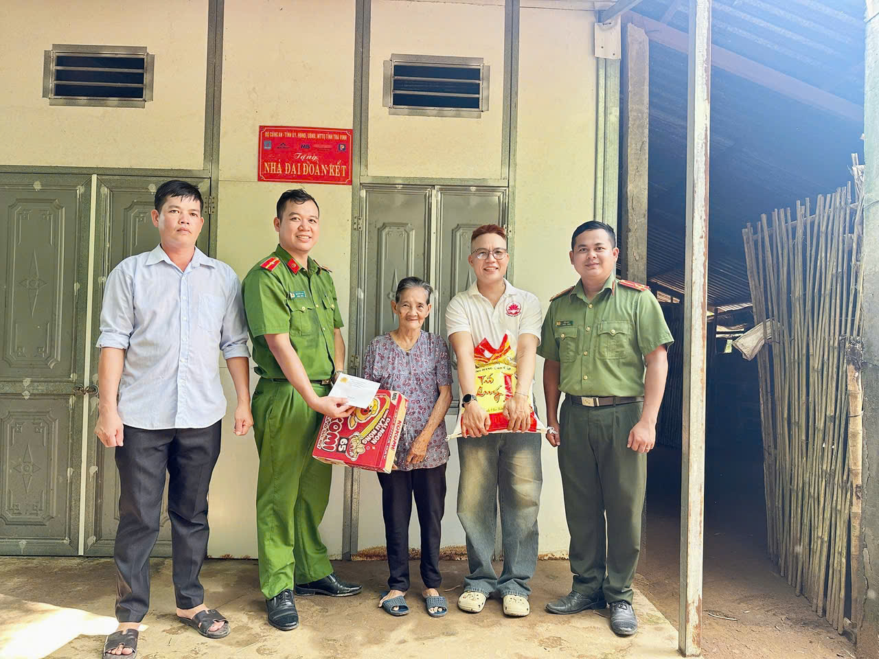 DAẢnh 3